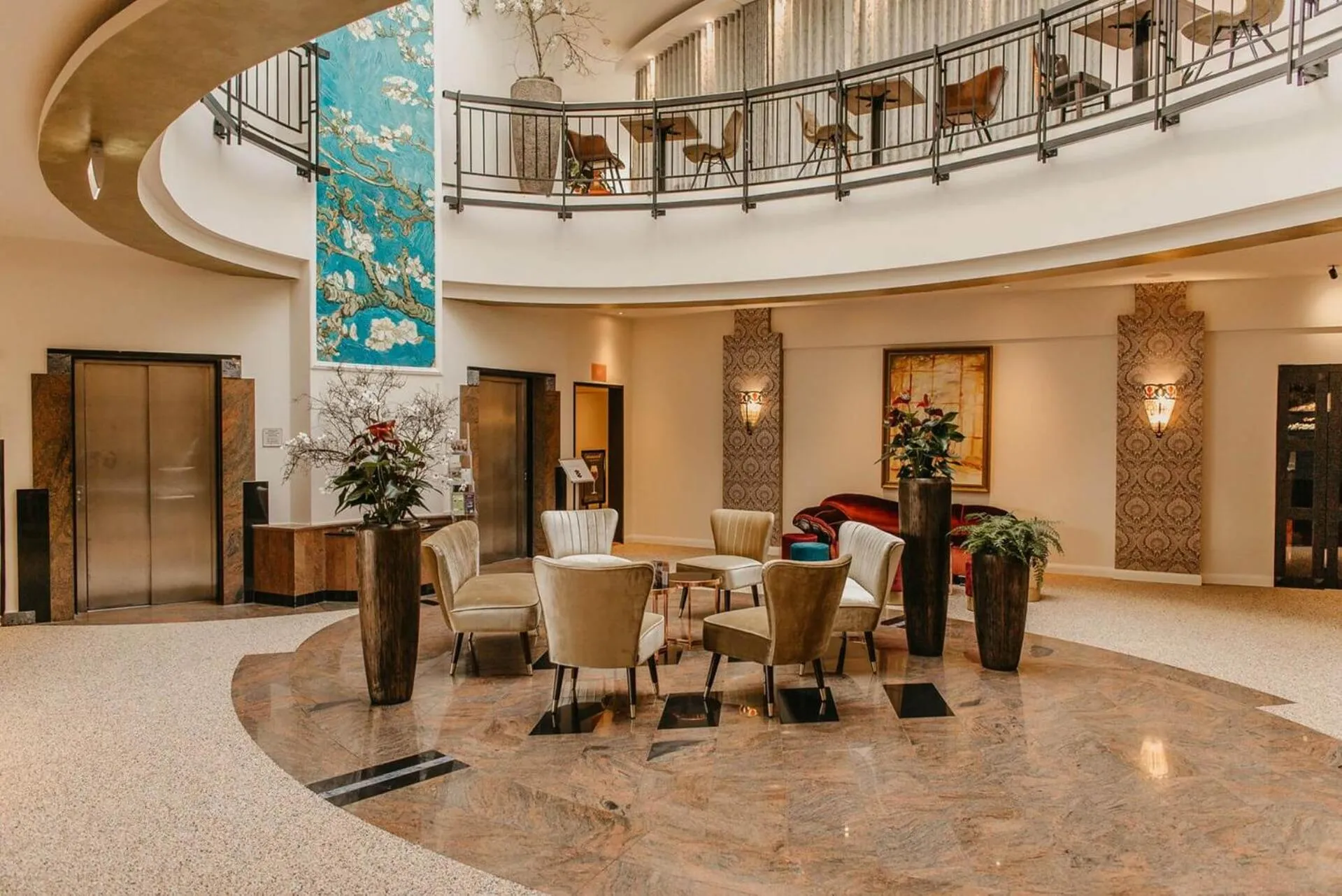 Lobby or reception in Parkhotel Landau