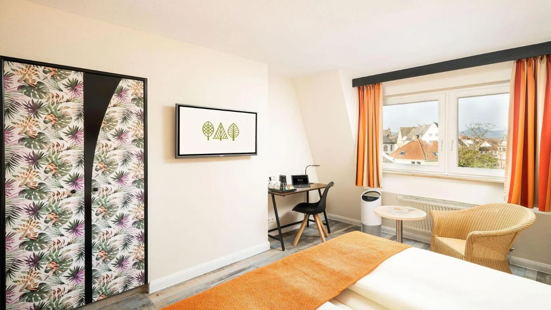 Photo of the whole room, Bed in Parkhotel Landau