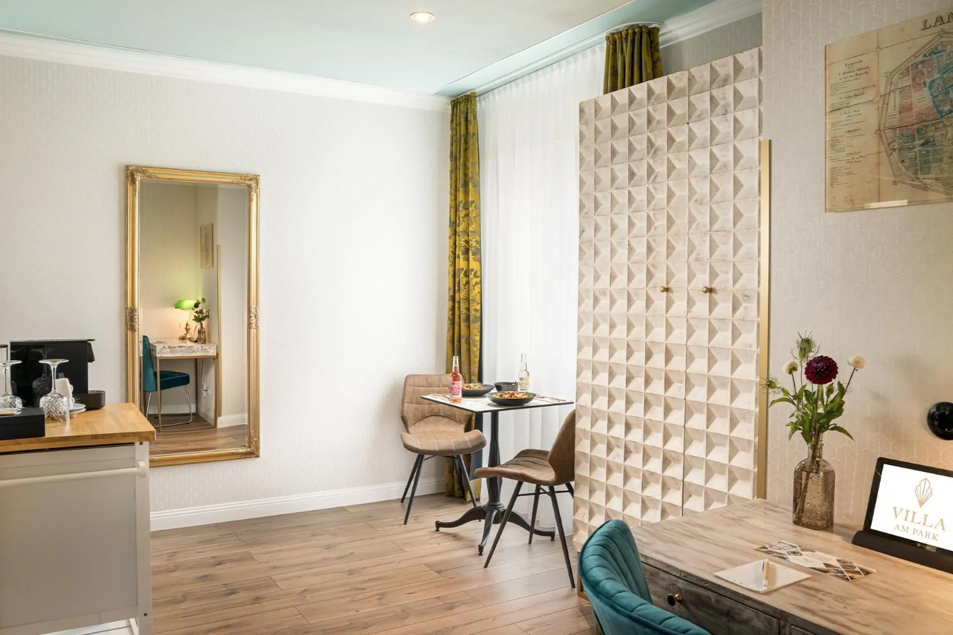 Dining area in Parkhotel Landau