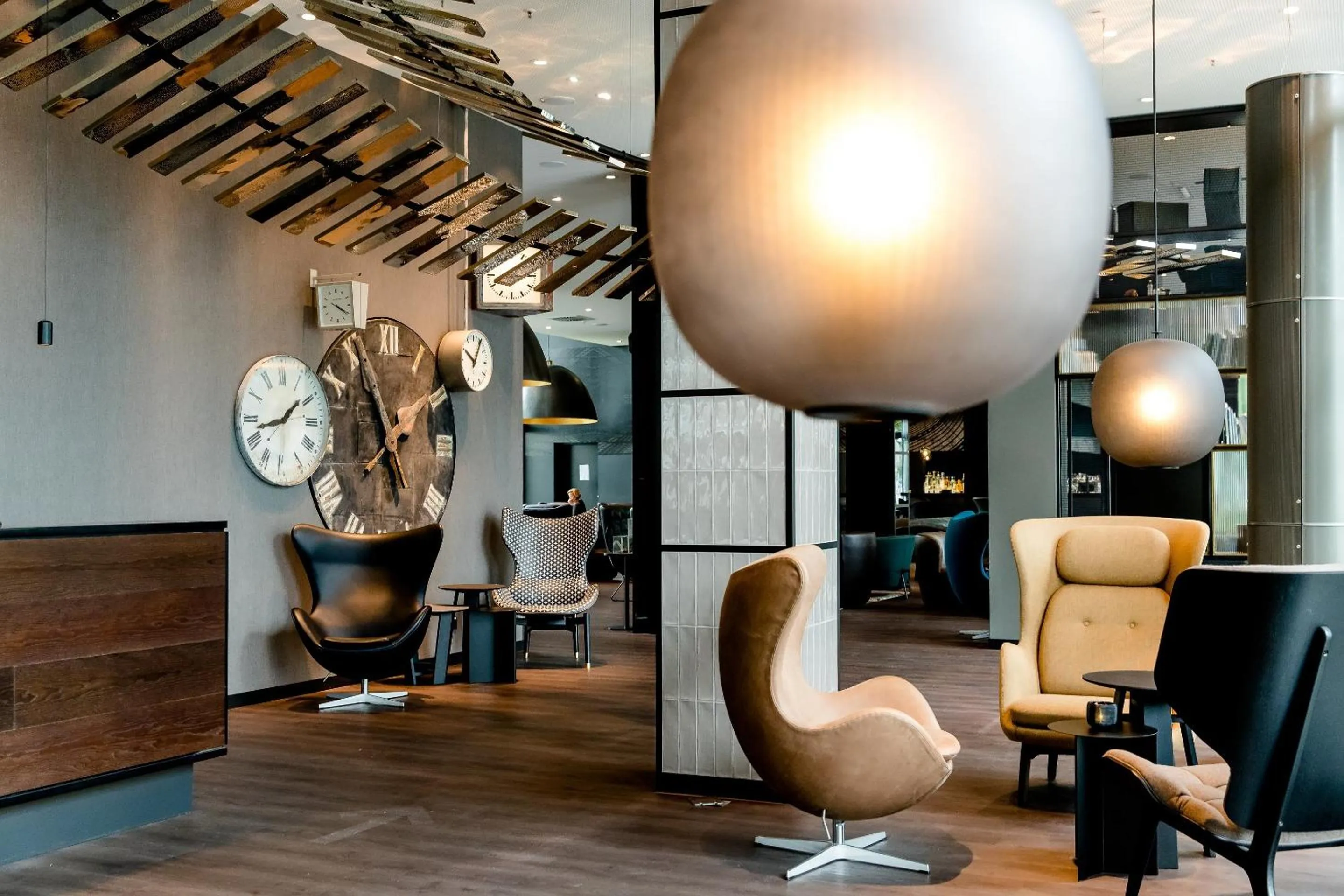 Lounge or bar in Motel One Berlin-Hauptbahnhof