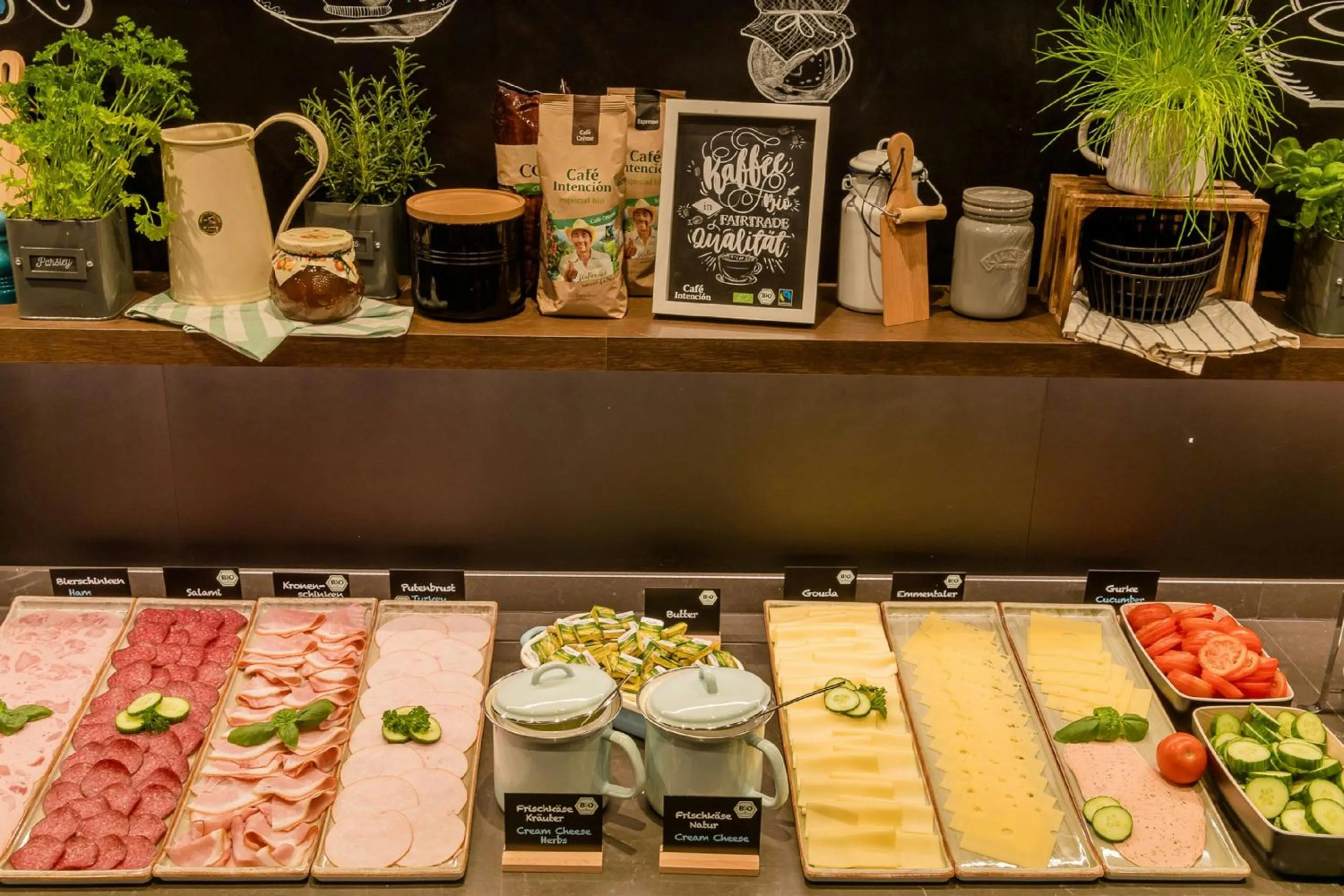 Buffet breakfast in Motel One Berlin-Hauptbahnhof