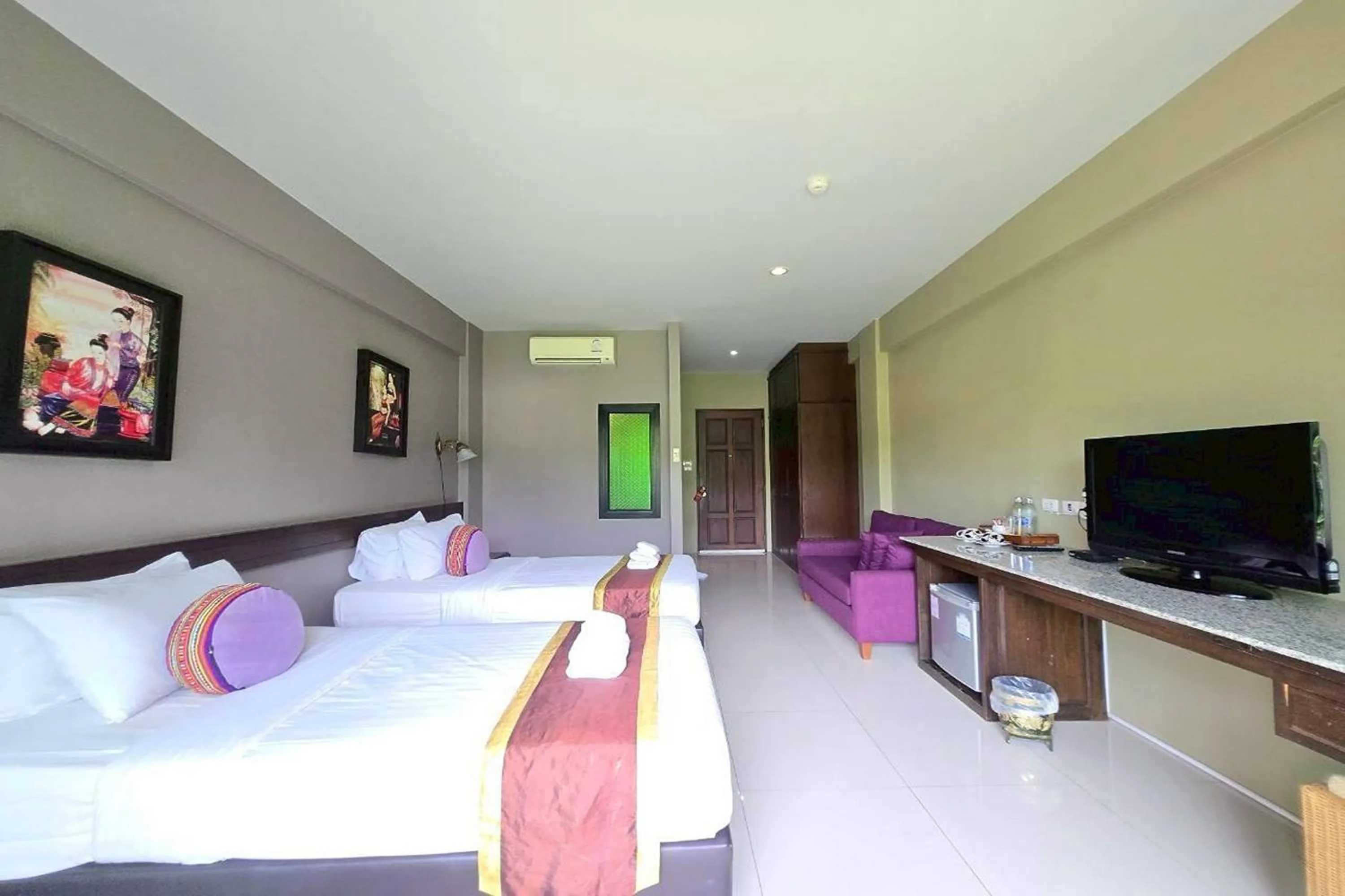 Photo of the whole room, Bed in Poonyamantra Resort Chiang Rai