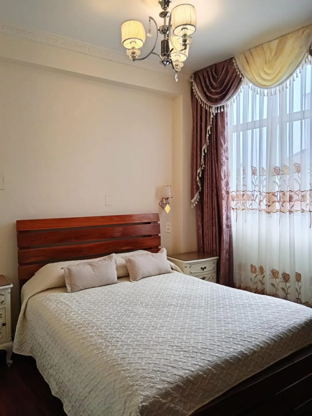 Bed in Hostal Terrabella SRL