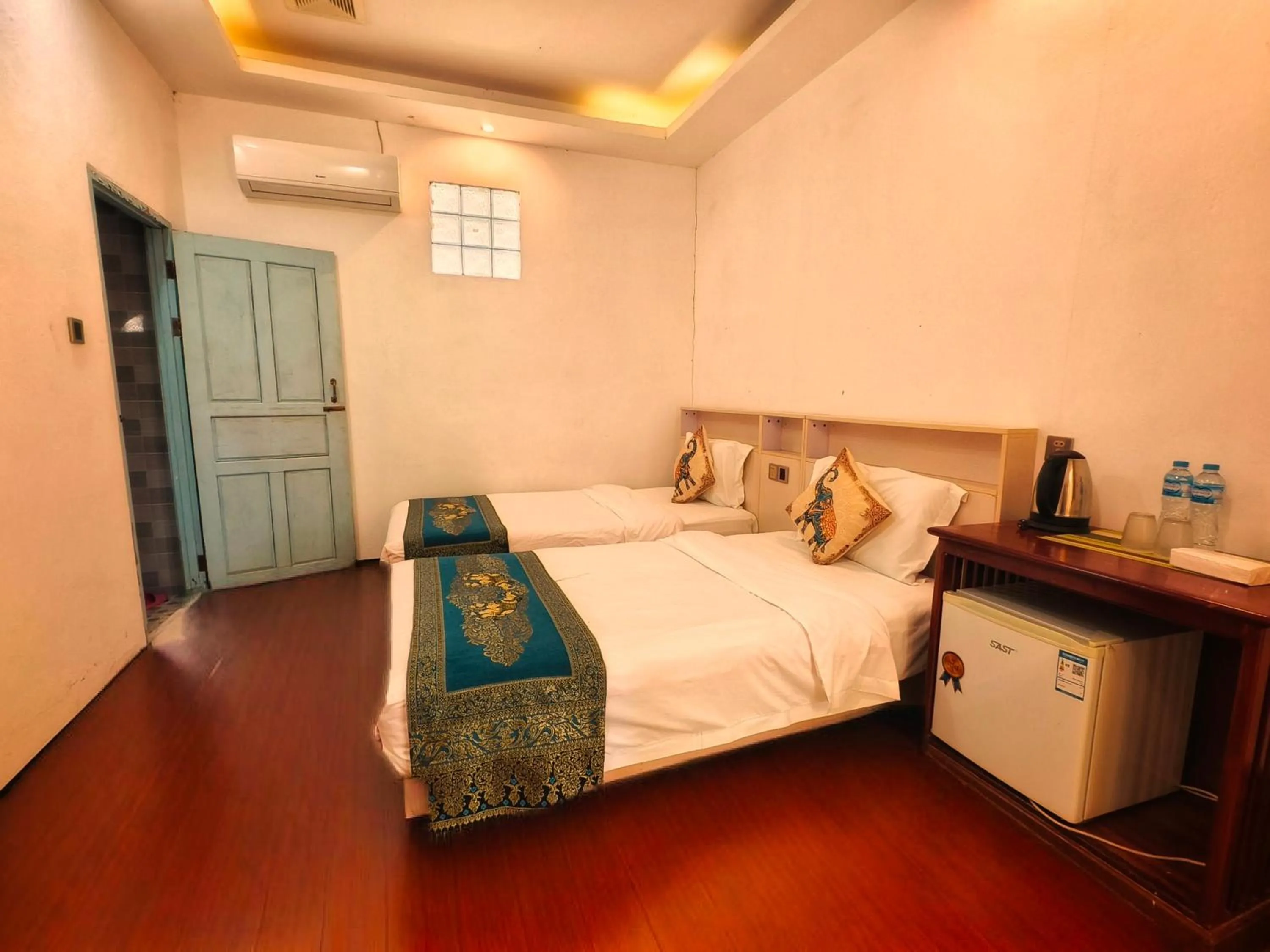 Bed in Luang Prabang chanon hotel