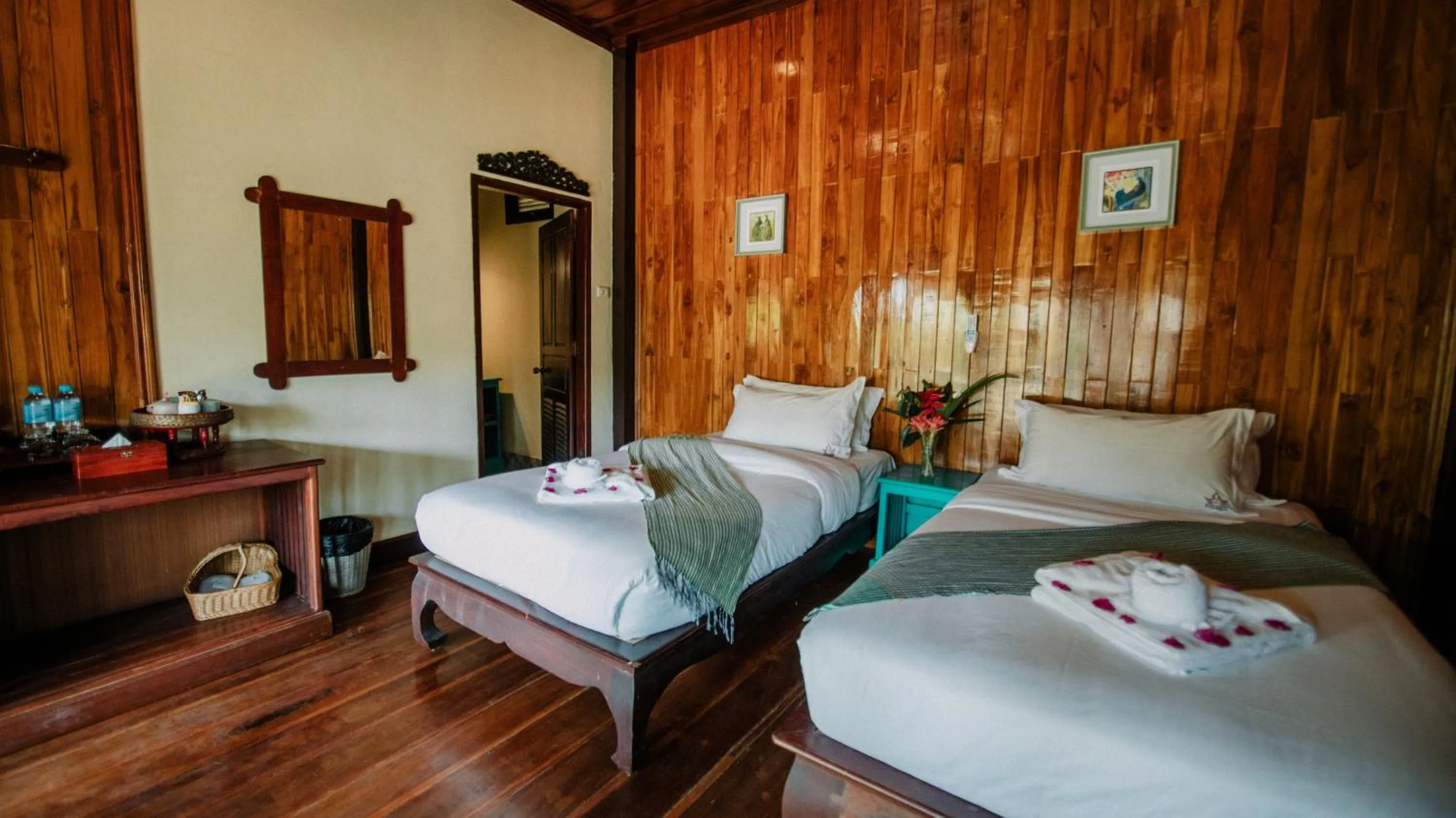 Bed in Luang Prabang Paradise Resort