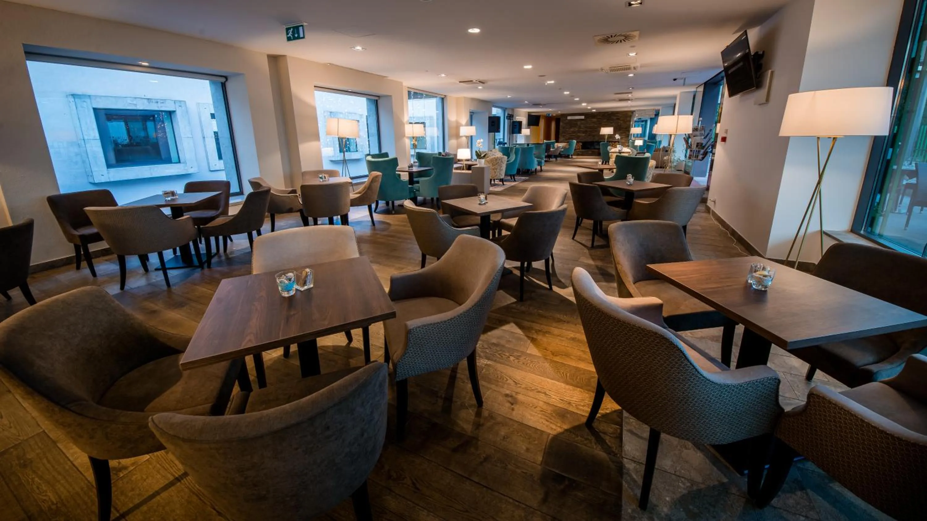 Lounge or bar in Rimske Terme Resort - Hotel Zdraviliški dvor