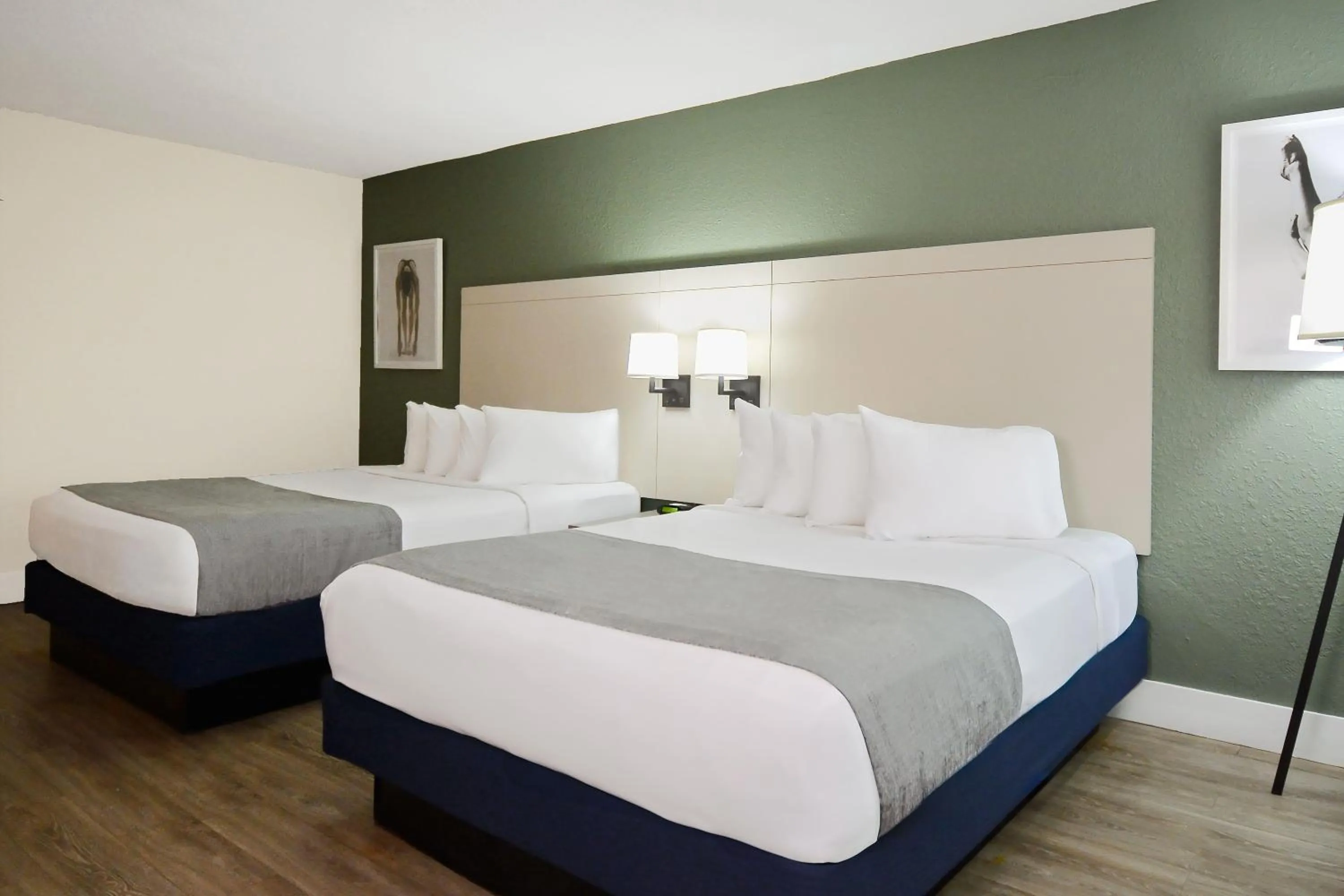 Photo of the whole room, Bed in Wyndham I-Drive Avanti Resort & Conference Center