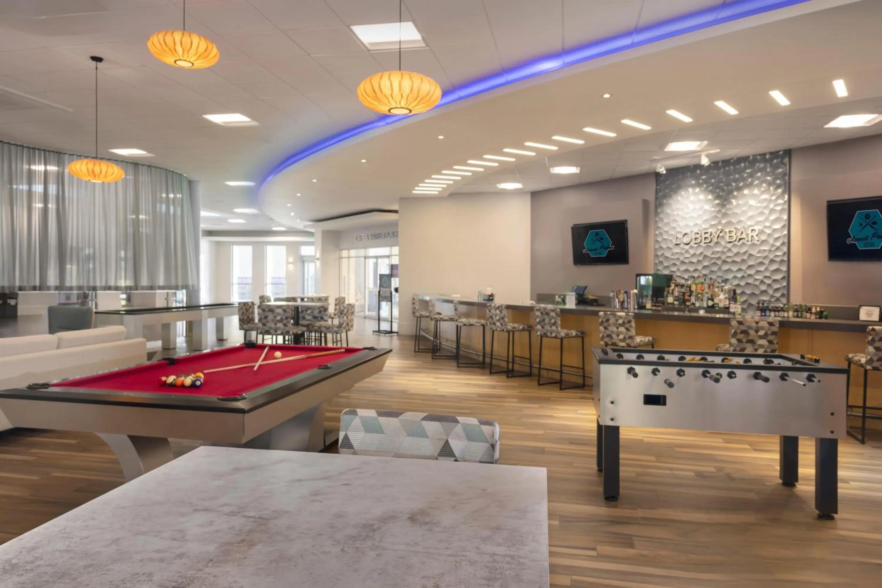 Lounge or bar in Wyndham I-Drive Avanti Resort & Conference Center