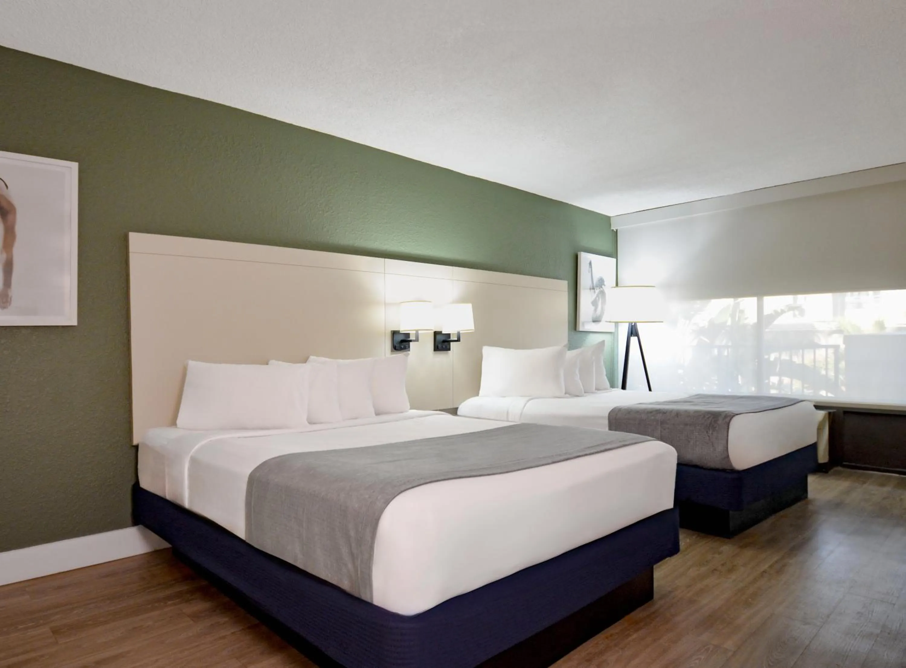 Bed in Wyndham I-Drive Avanti Resort & Conference Center