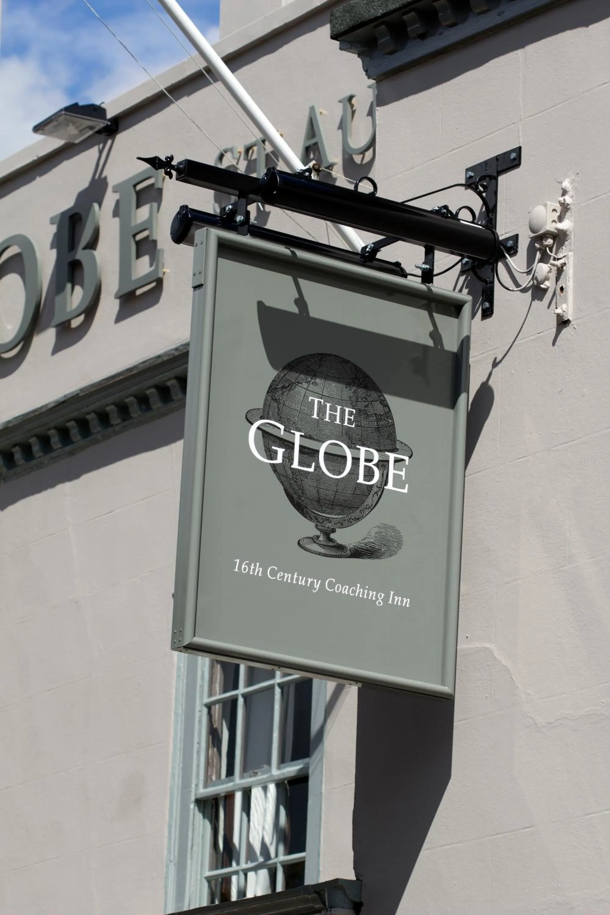 Facade/entrance in The Globe