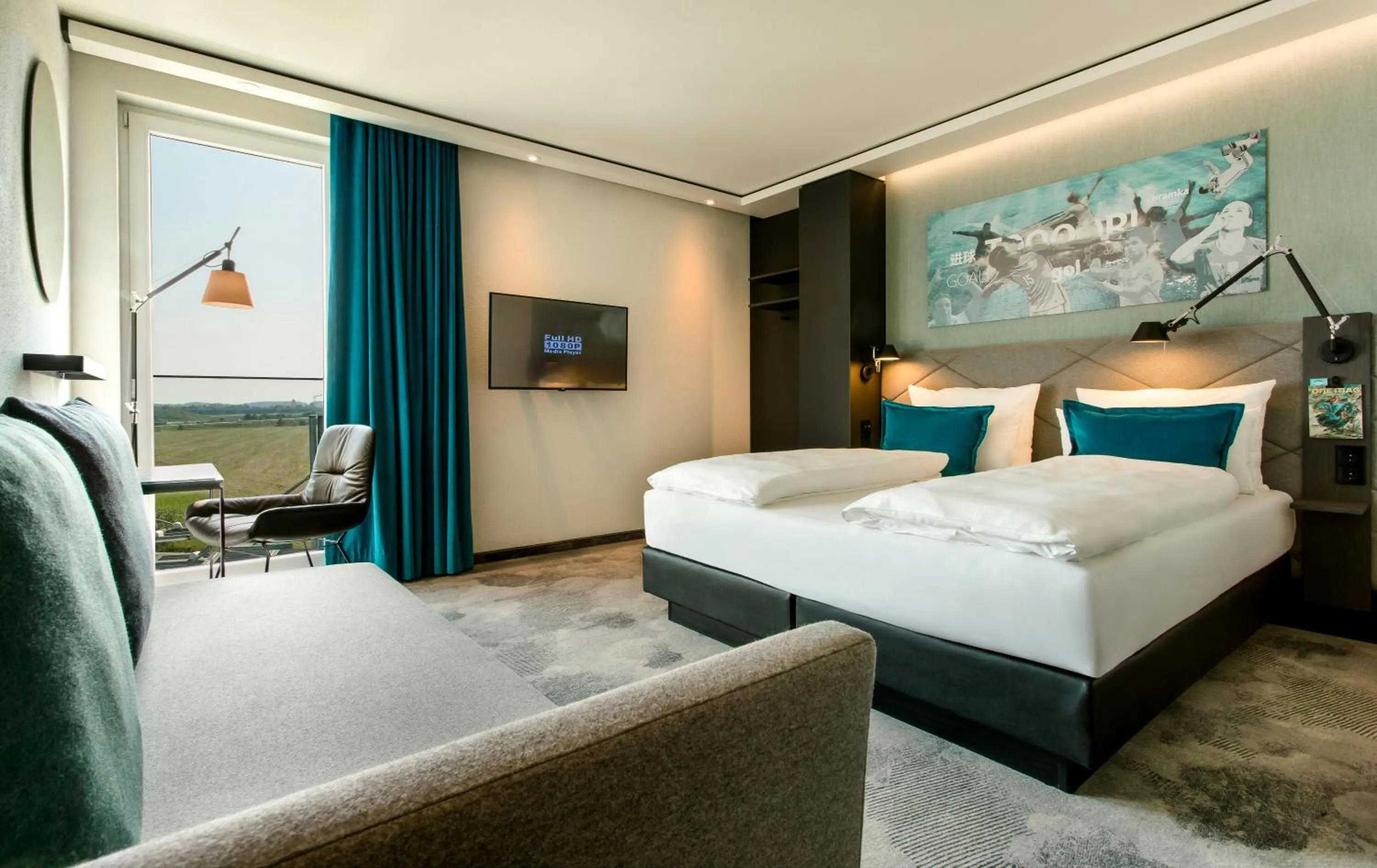 Photo of the whole room, Bed in Motel One München-Garching