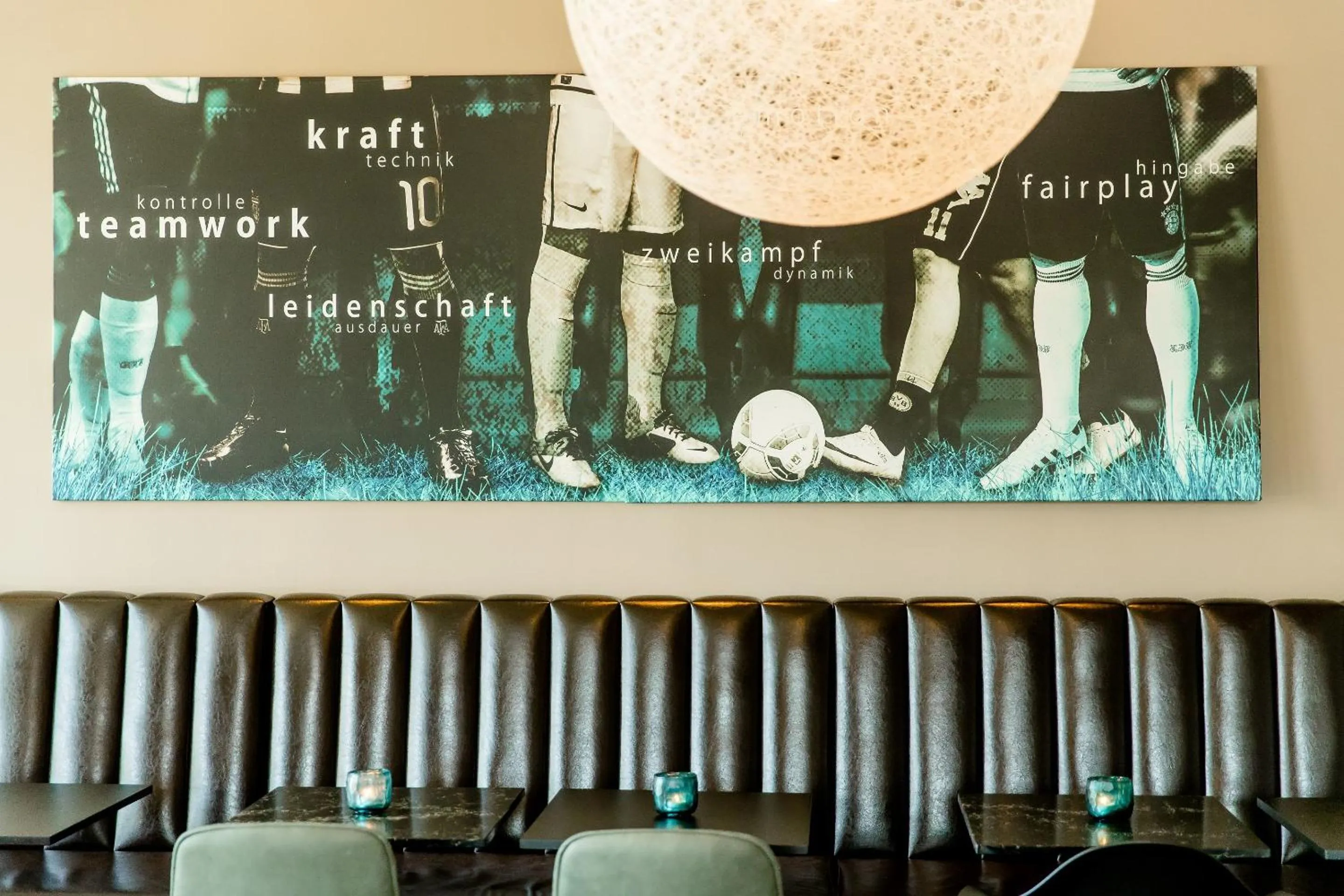 Lounge or bar in Motel One München-Garching