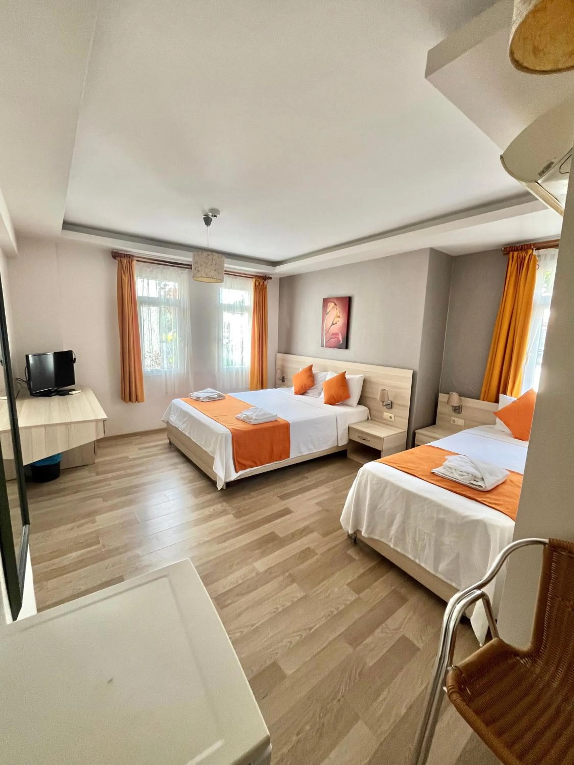 Standard Triple Room in Limon Pansiyon