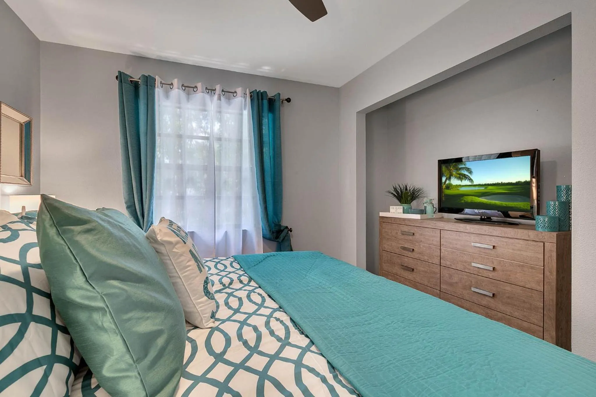 Shower, Bed in Family Vacation Villa, Water Park, Endless Amenities