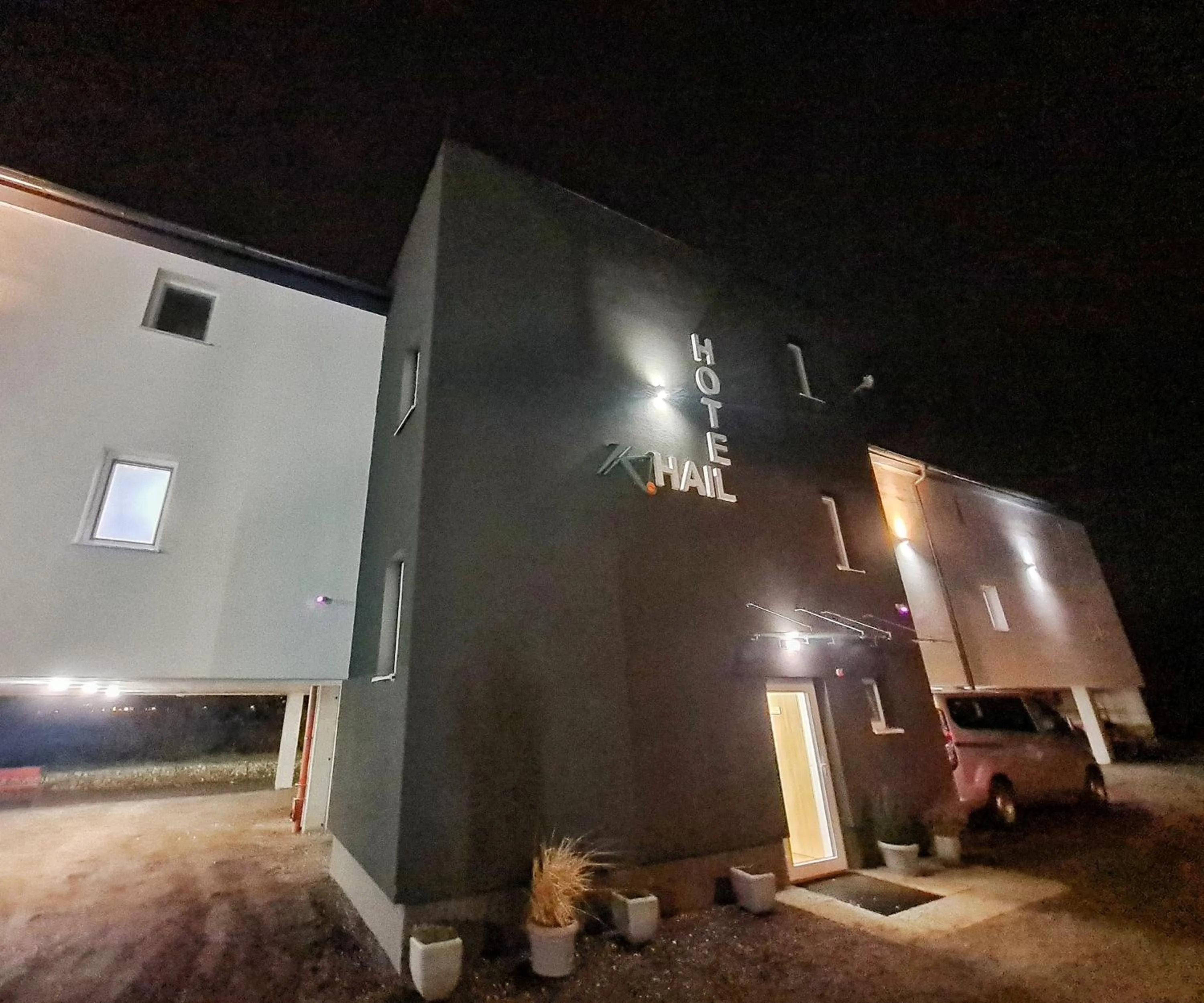 Property building in Hotel Khail