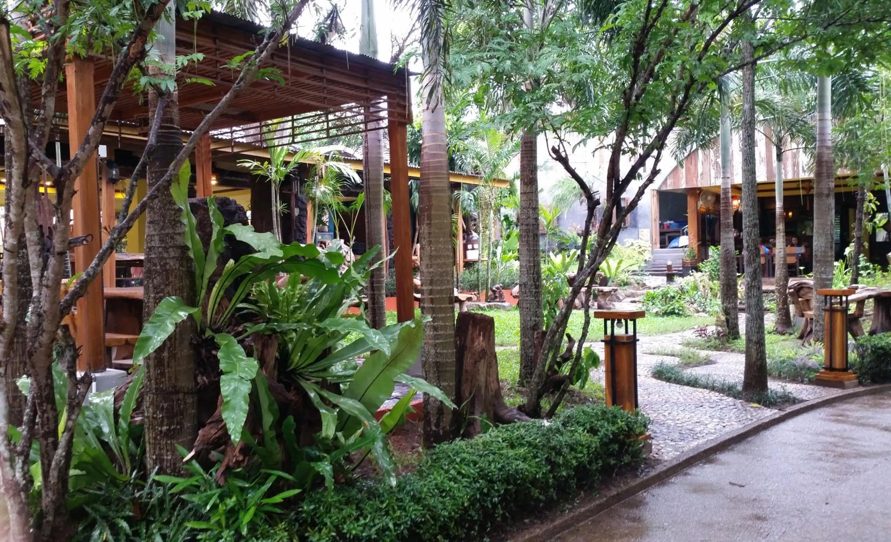 Garden in Baanplaidoi Resort
