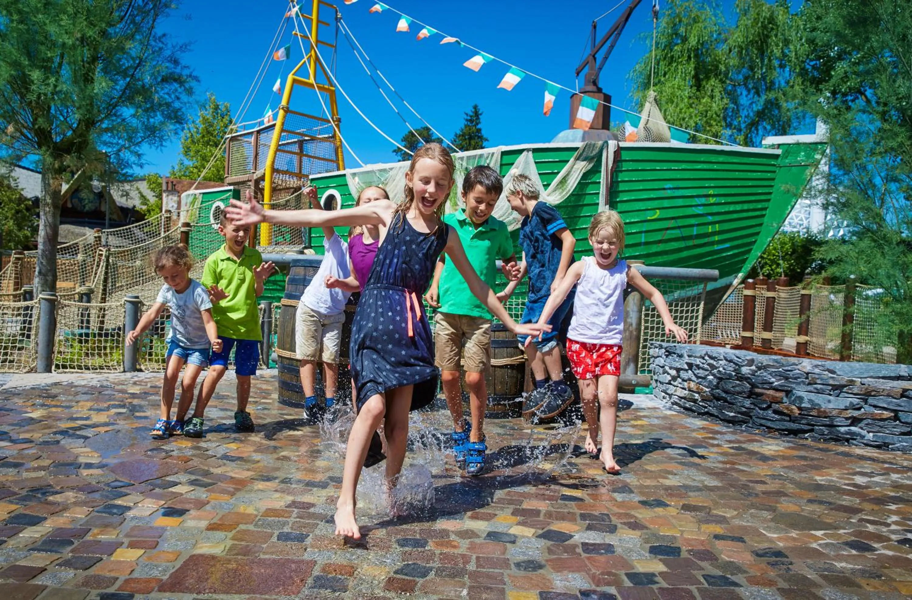 Activities in 4-Sterne Burghotel Castillo Alcazar, Europa-Park Erlebnis-Resort