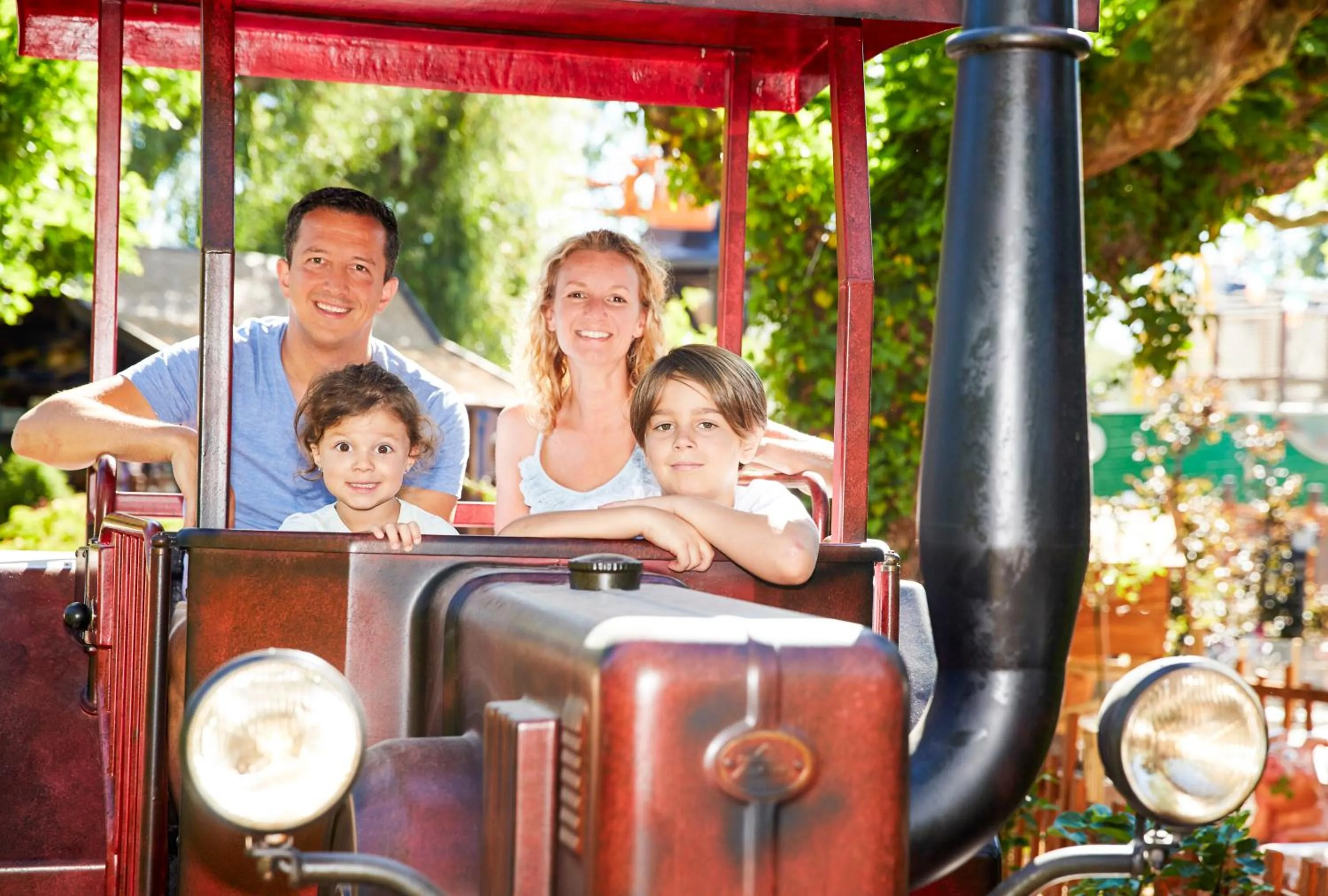 Activities in 4-Sterne Burghotel Castillo Alcazar, Europa-Park Erlebnis-Resort