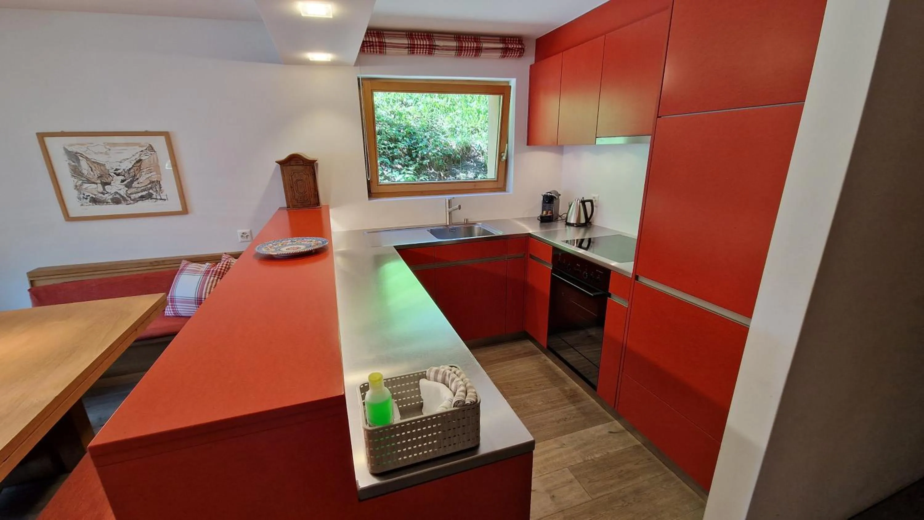 Kitchen or kitchenette in Aparthotel Chesa Bellaval