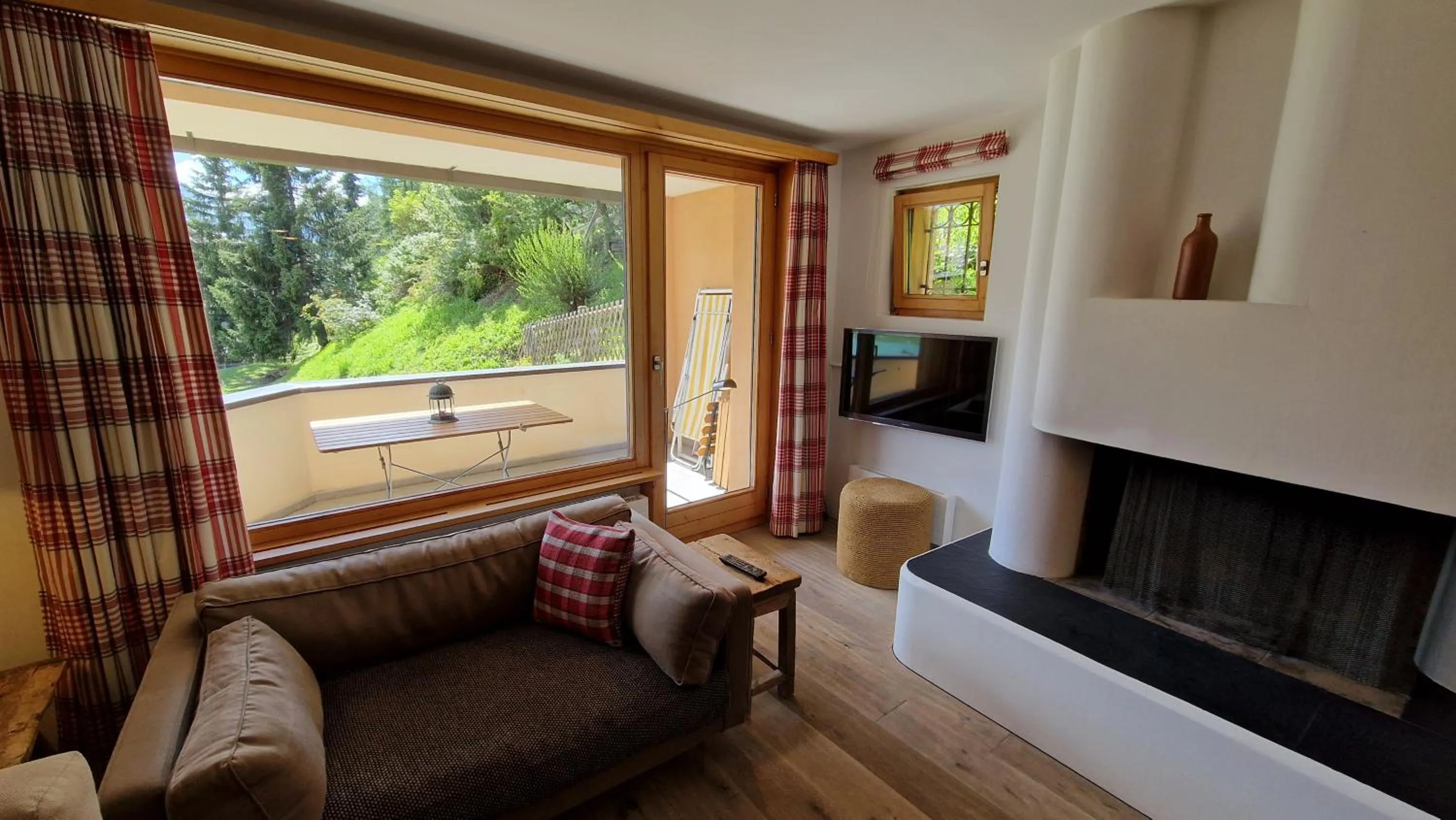 Living room in Aparthotel Chesa Bellaval