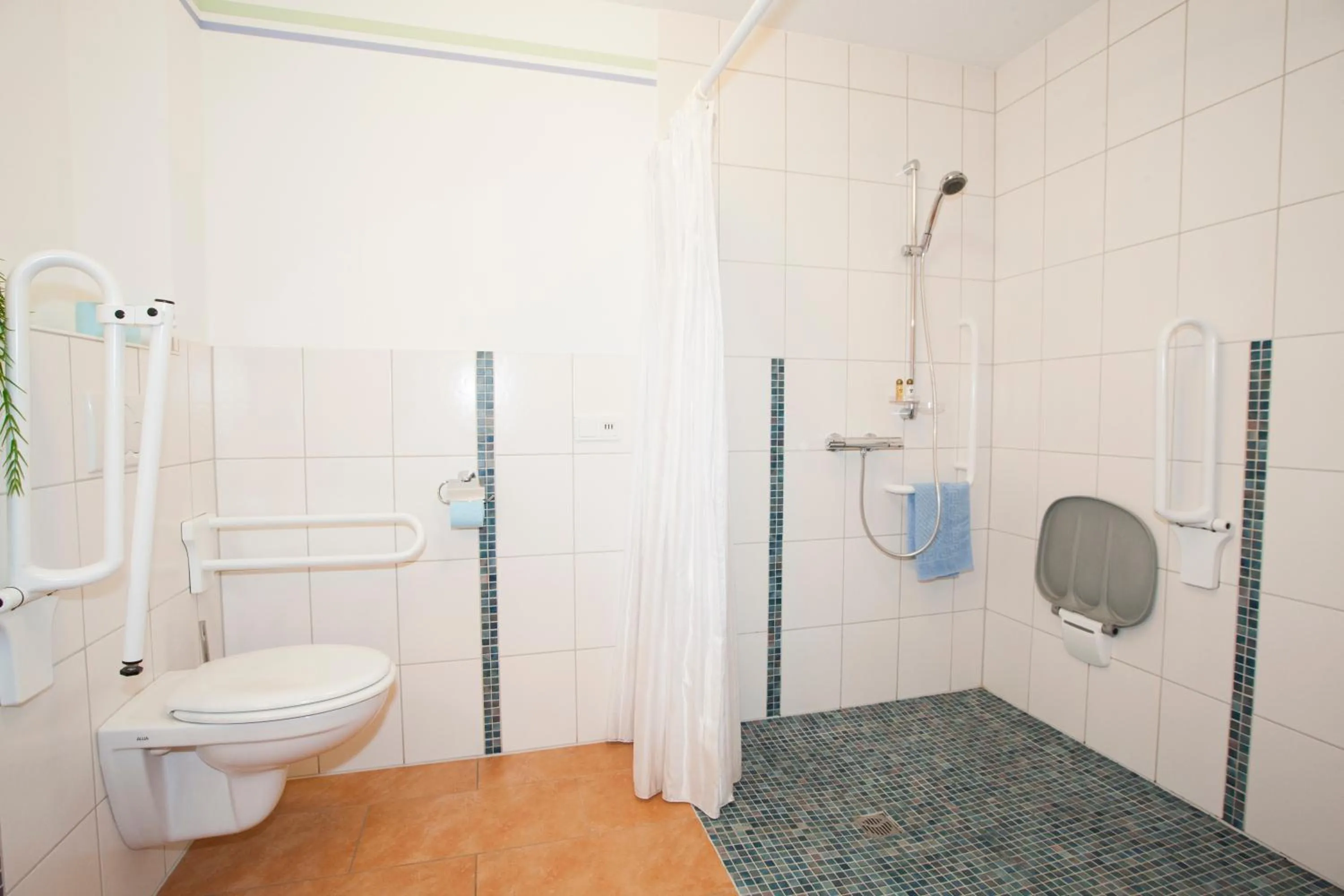 Bathroom in Landhaus Hof-Schlenstedt