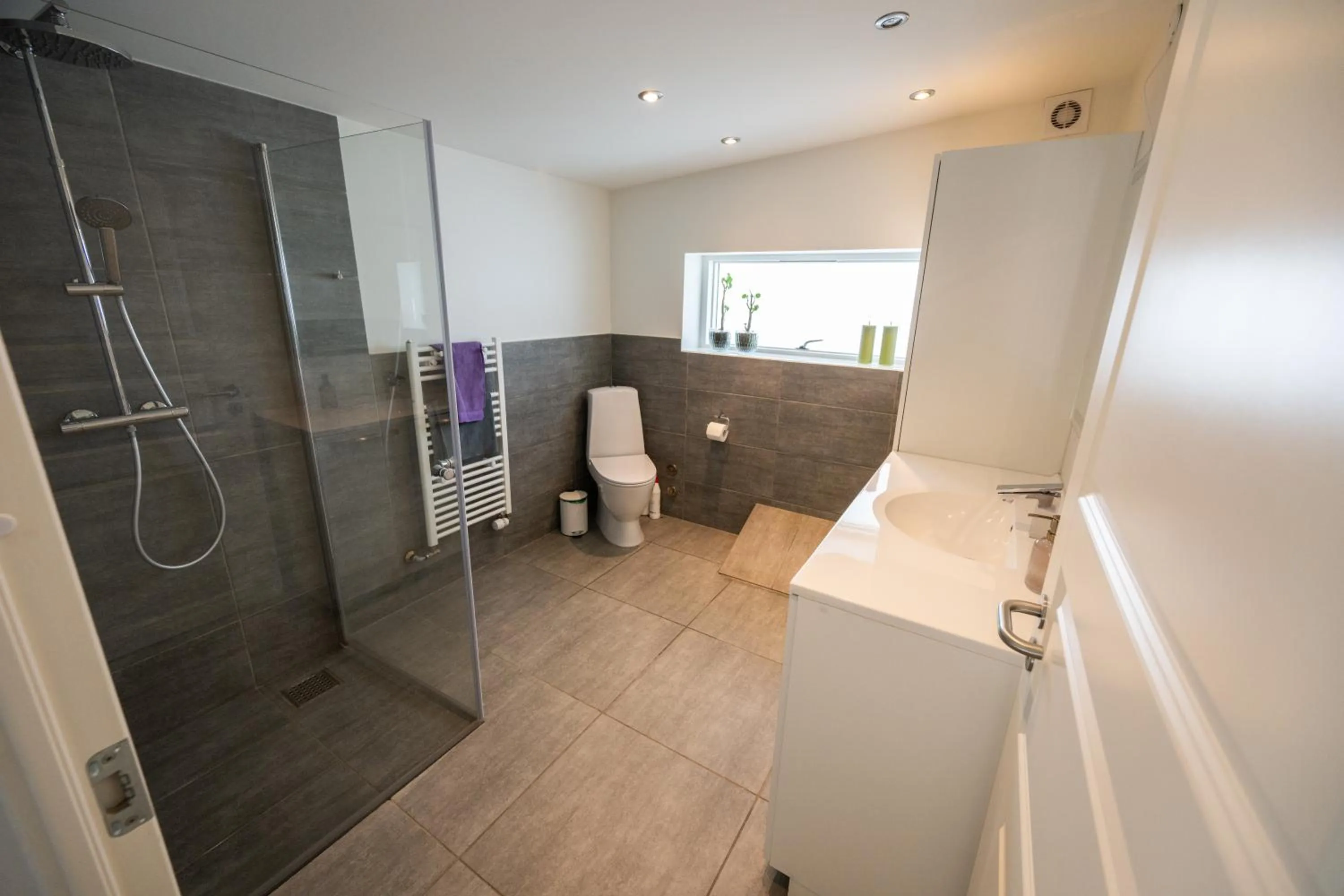 Bathroom in Sdr. Omme Bed & Breakfast