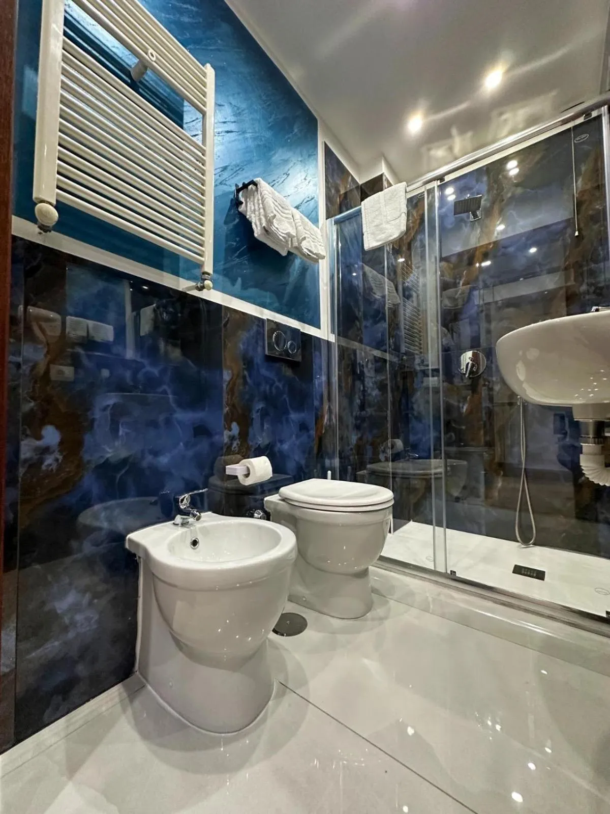 Shower in Hotel Barbato