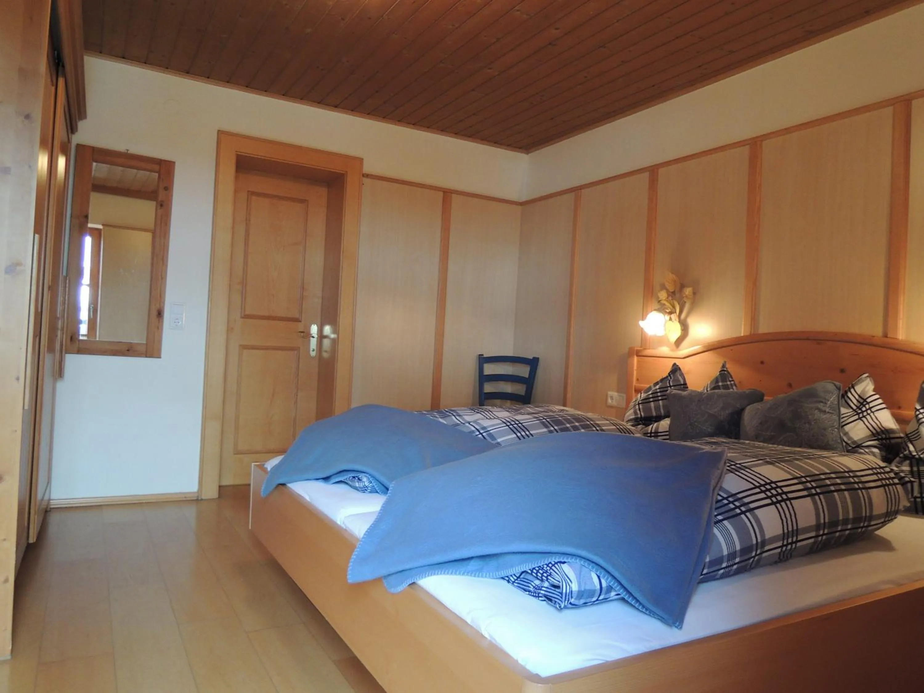 Bedroom, Bed in Ferienwohnungen Starchenthof - Wildschönau, Premiumcard inclusive