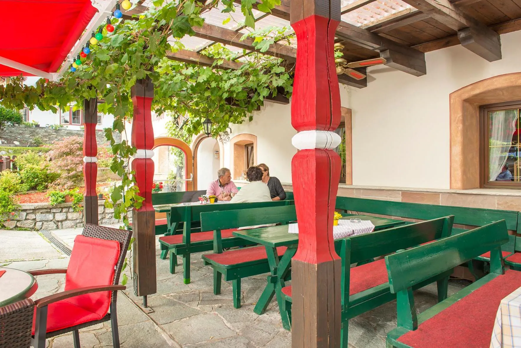 Garden in Ferienwohnungen Starchenthof - Wildschönau, Premiumcard inclusive