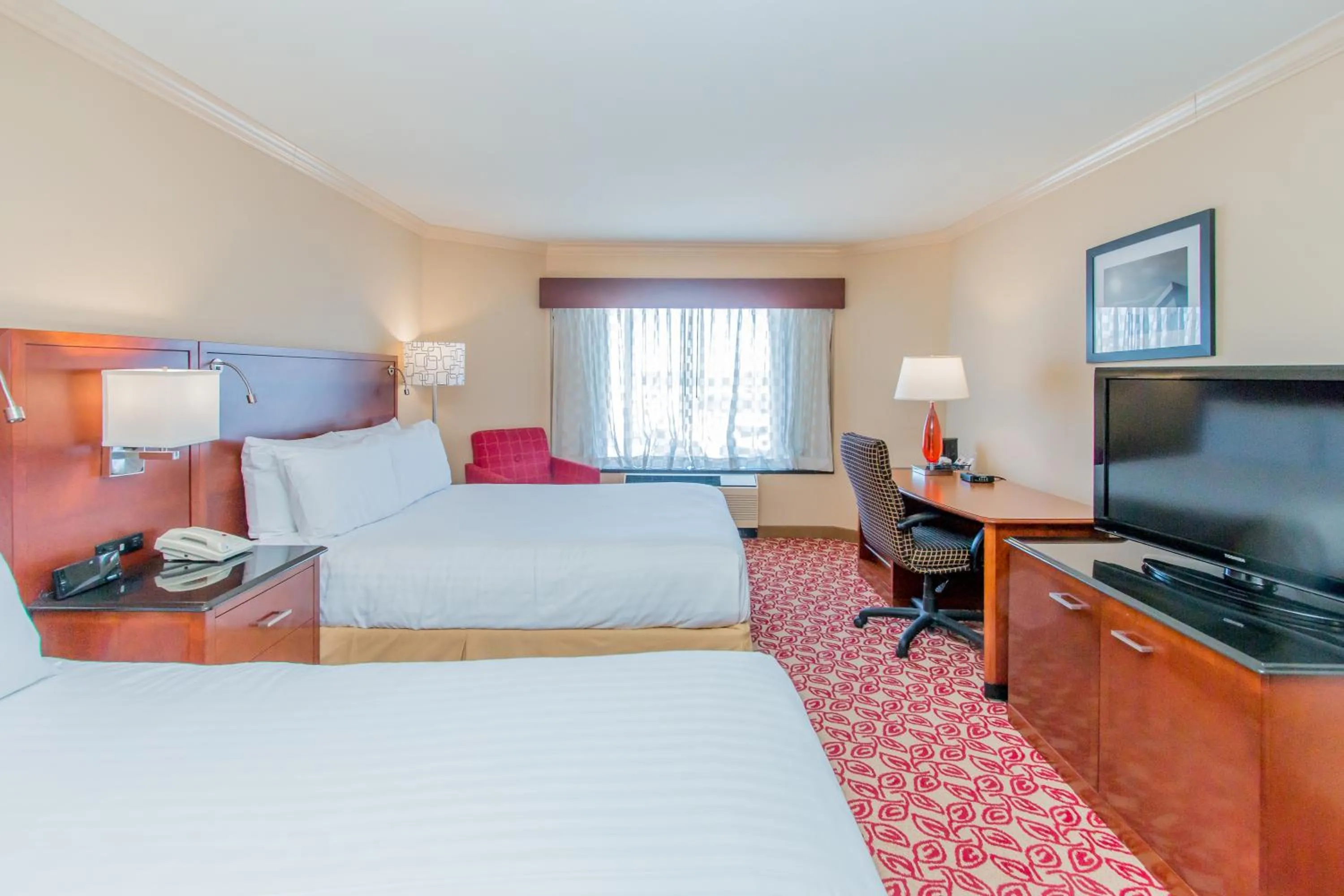 Bedroom, Bed in Doubletree By Hilton Battle Creek