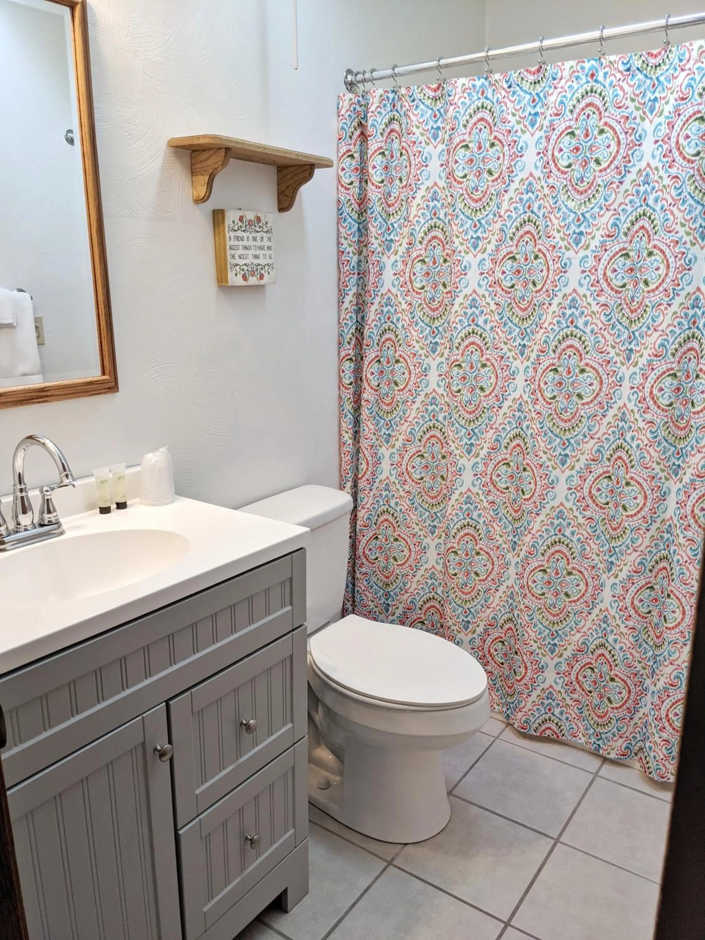 Bathroom in Hop & Vine Inn