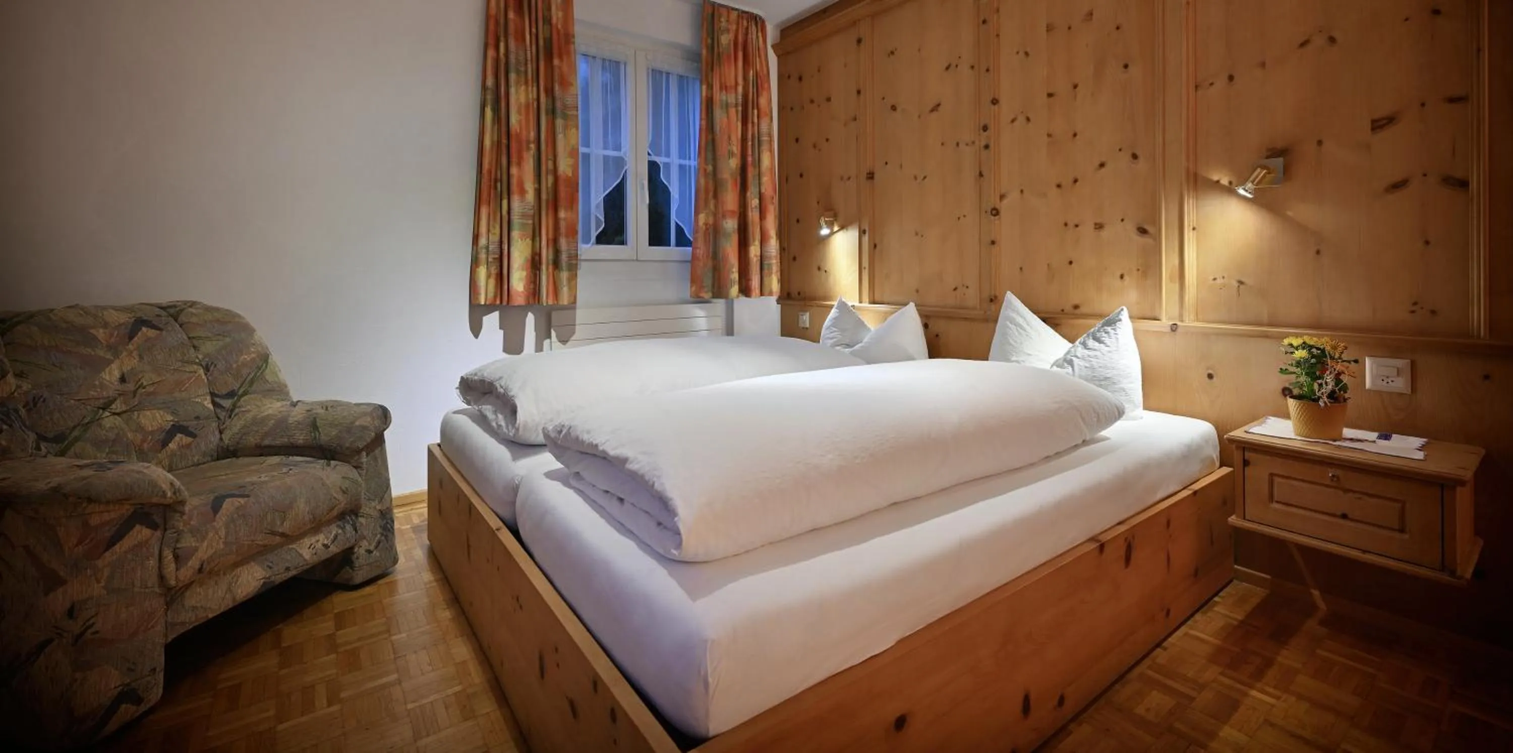 Photo of the whole room, Bed in Hotel Acla Filli