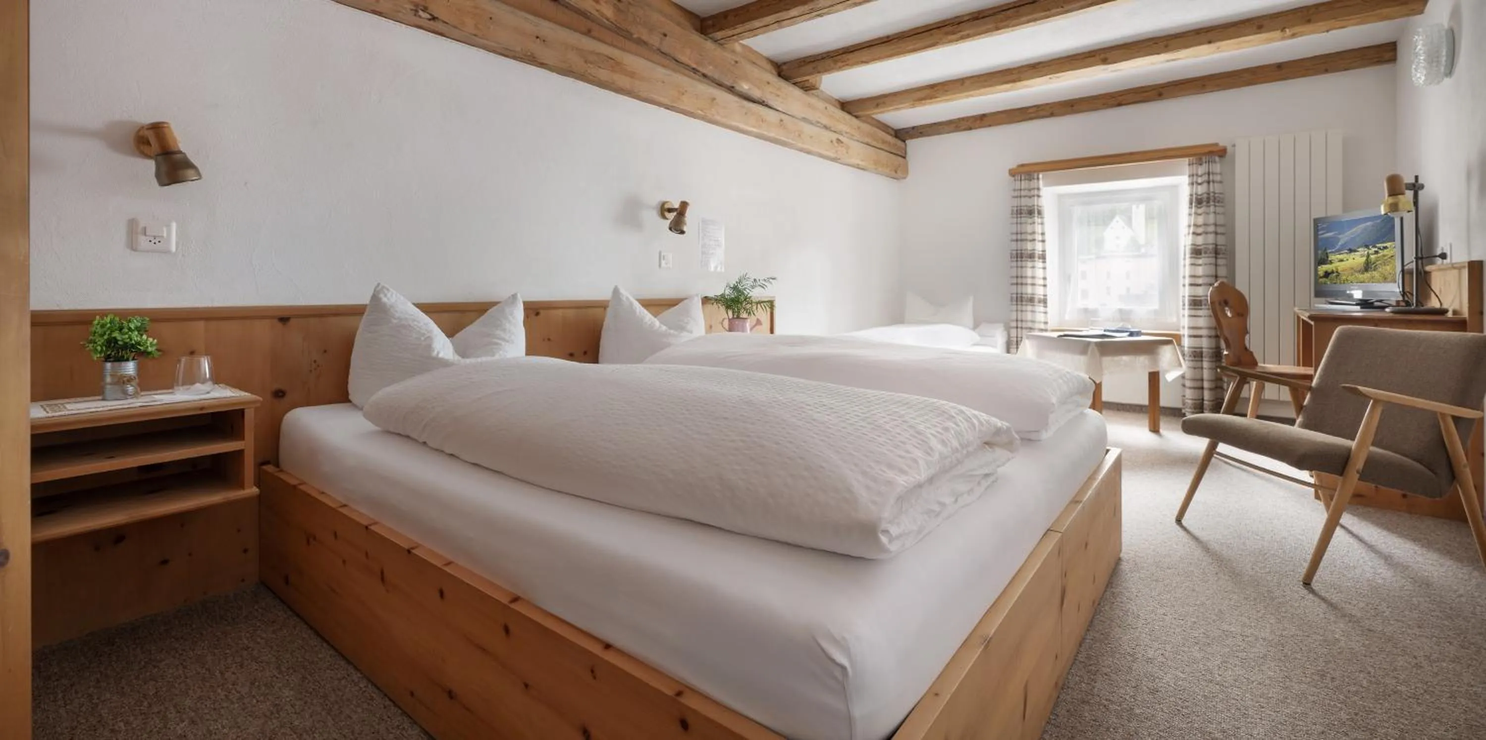 Bedroom, Bed in Hotel Acla Filli