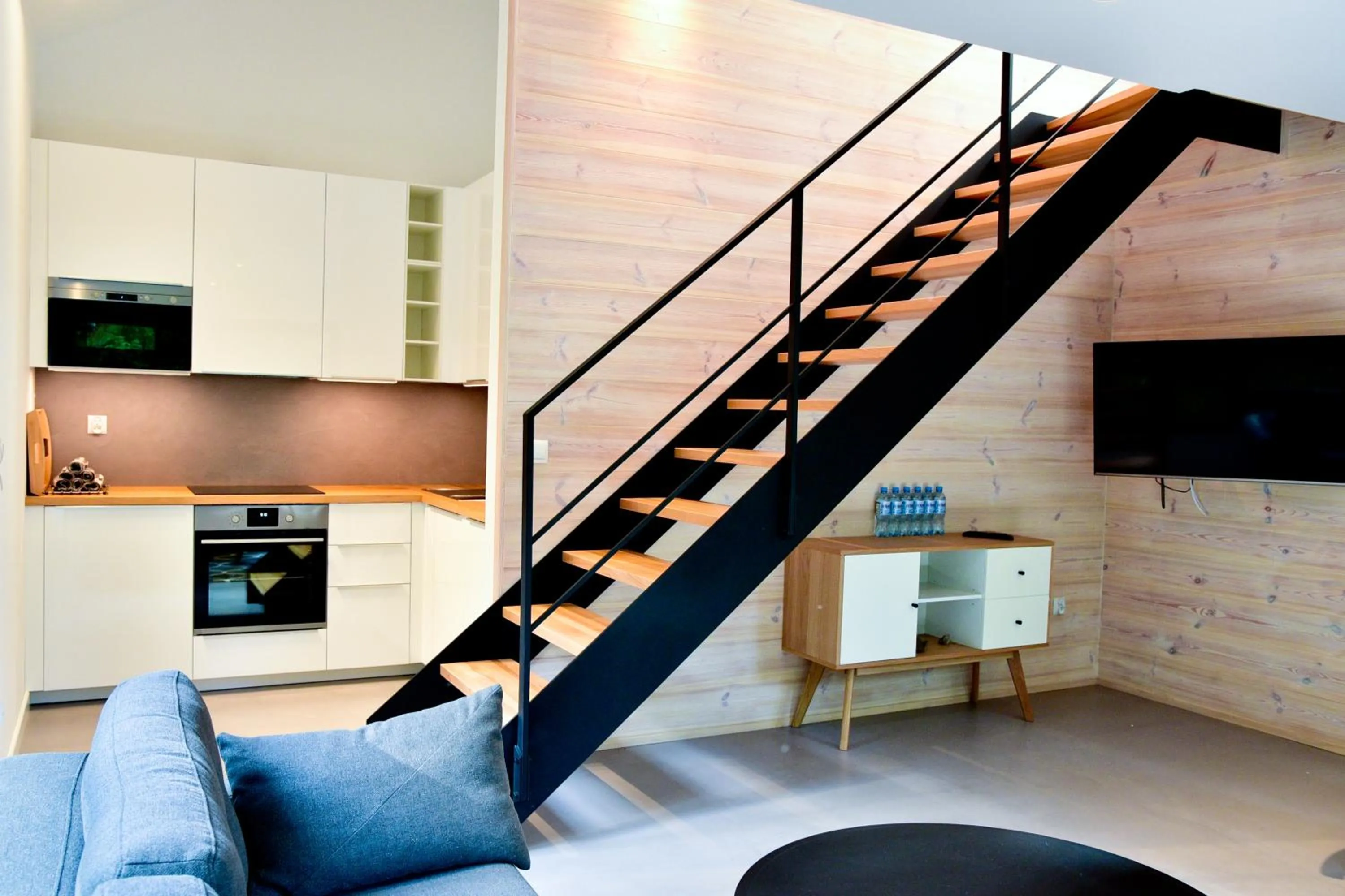 Apartament Dwupoziomowy z Sauną - Apartamentuj