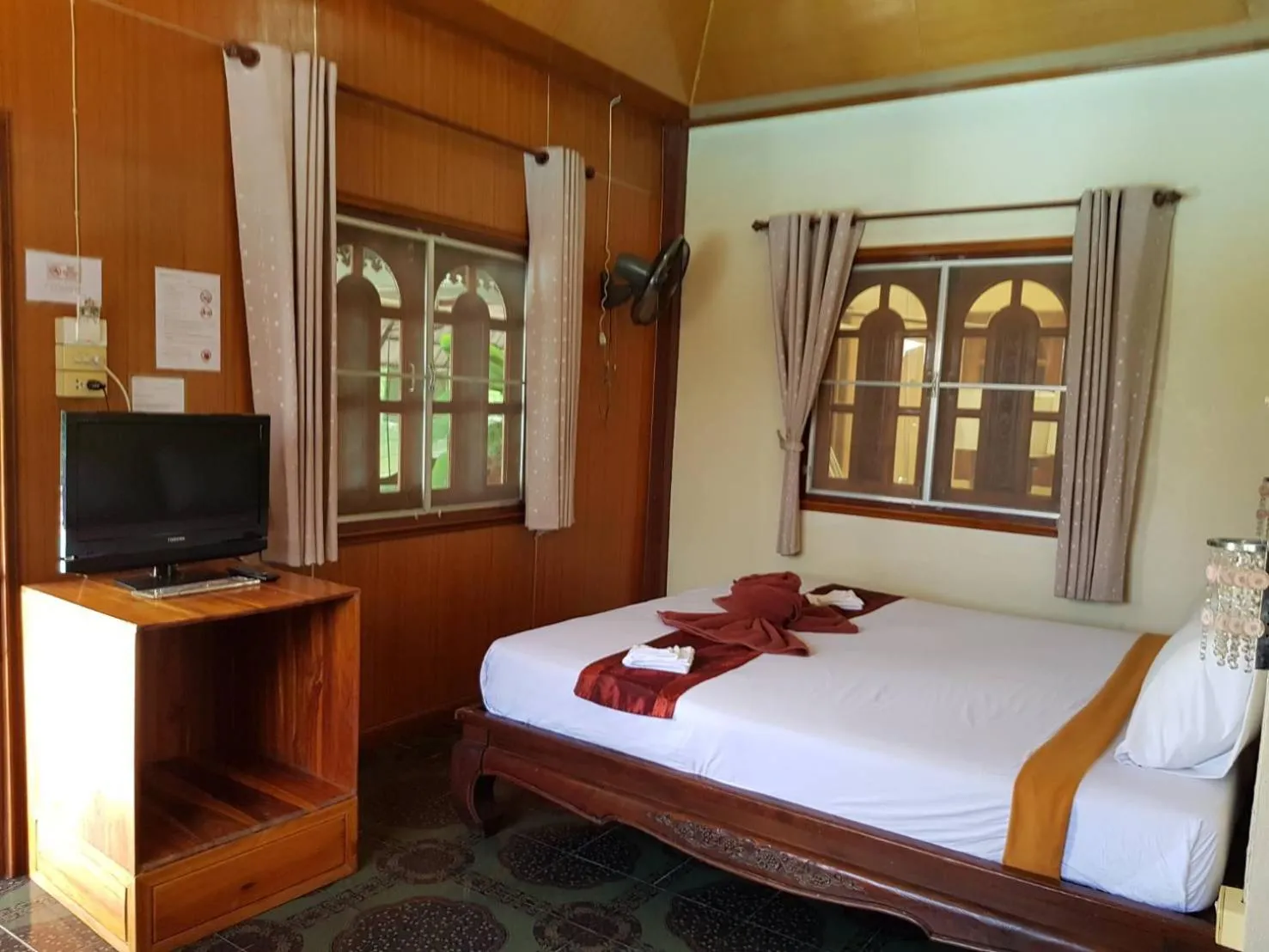 Property building, Bed in Noble Night Guesthouse