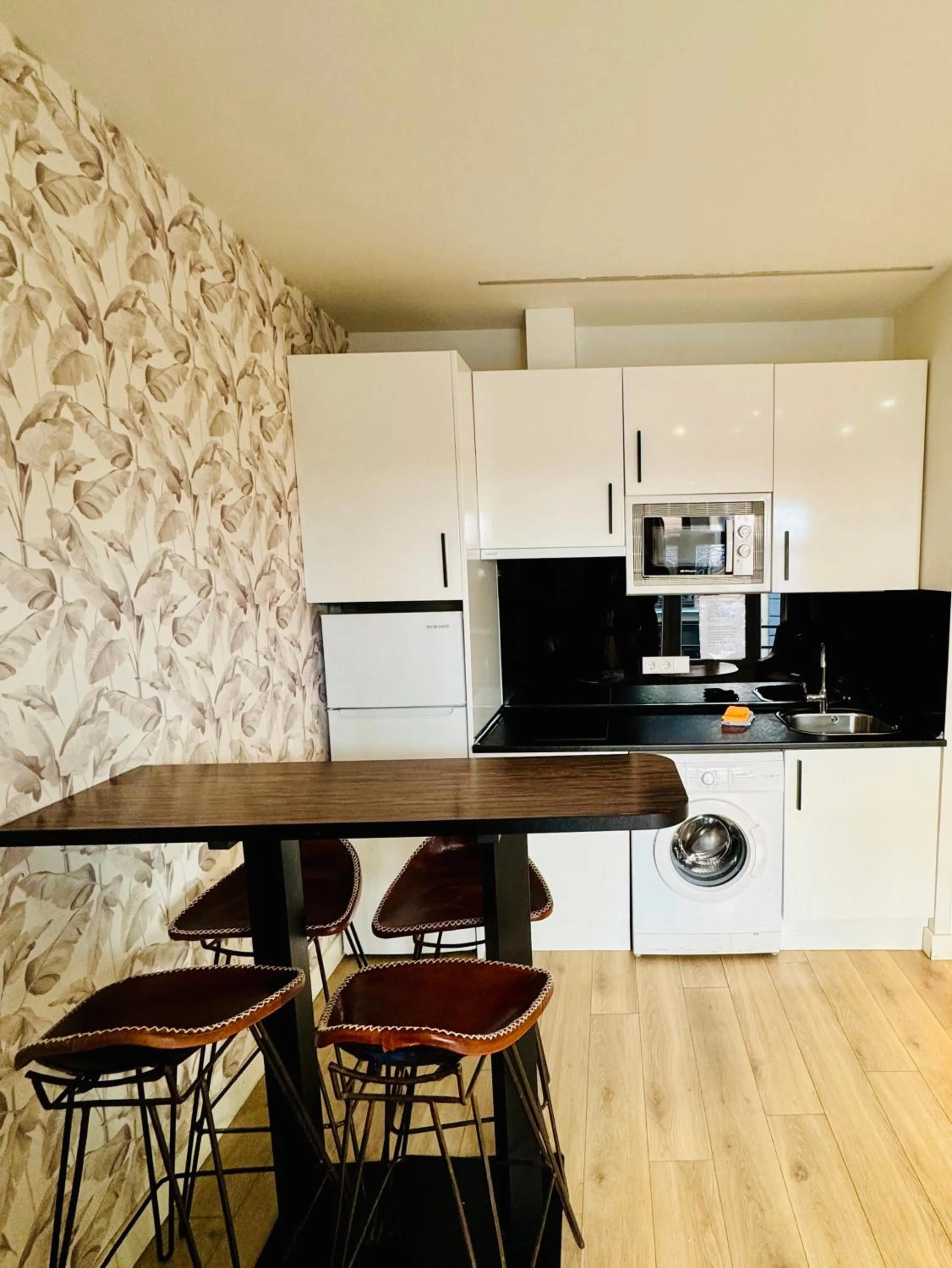 Apartamentos Apolo