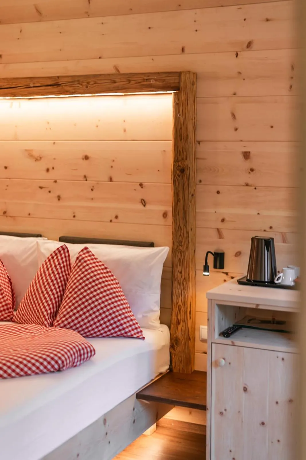 Photo of the whole room, Bed in Hotel Appartement Haus Gitschberg