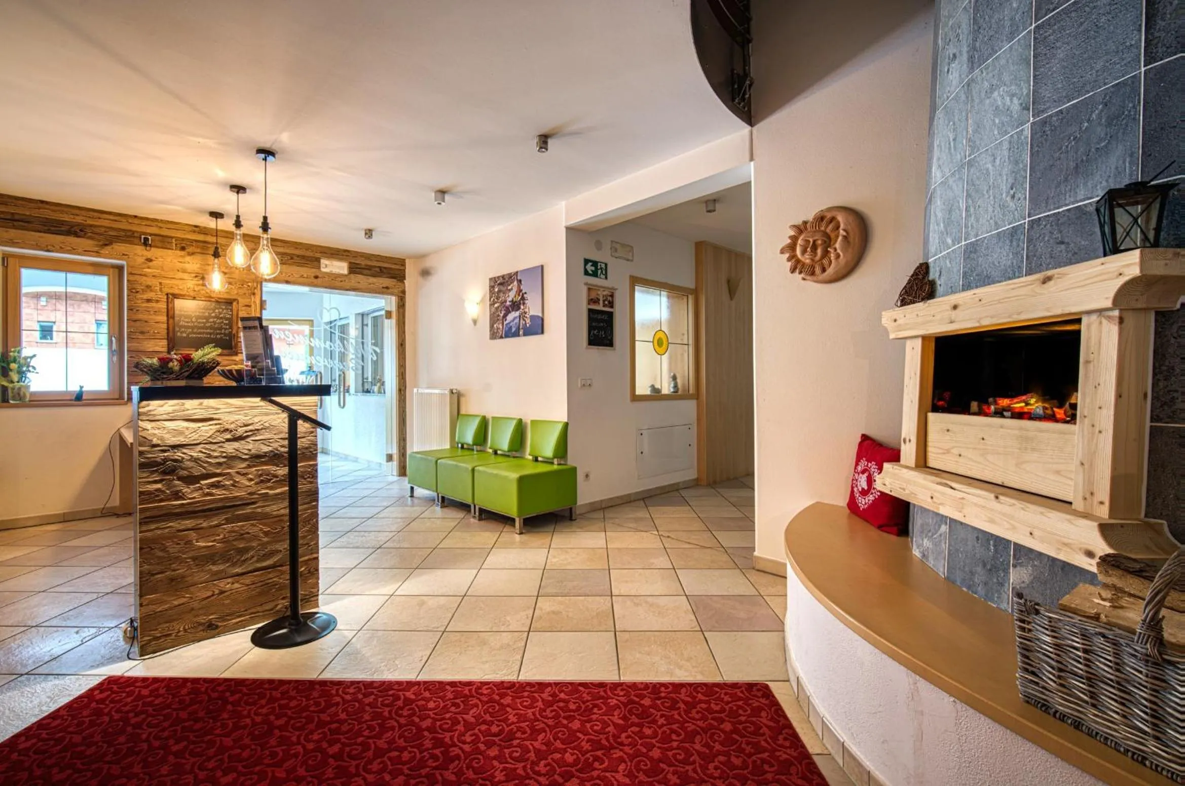 Lobby or reception in Hotel Appartement Haus Gitschberg