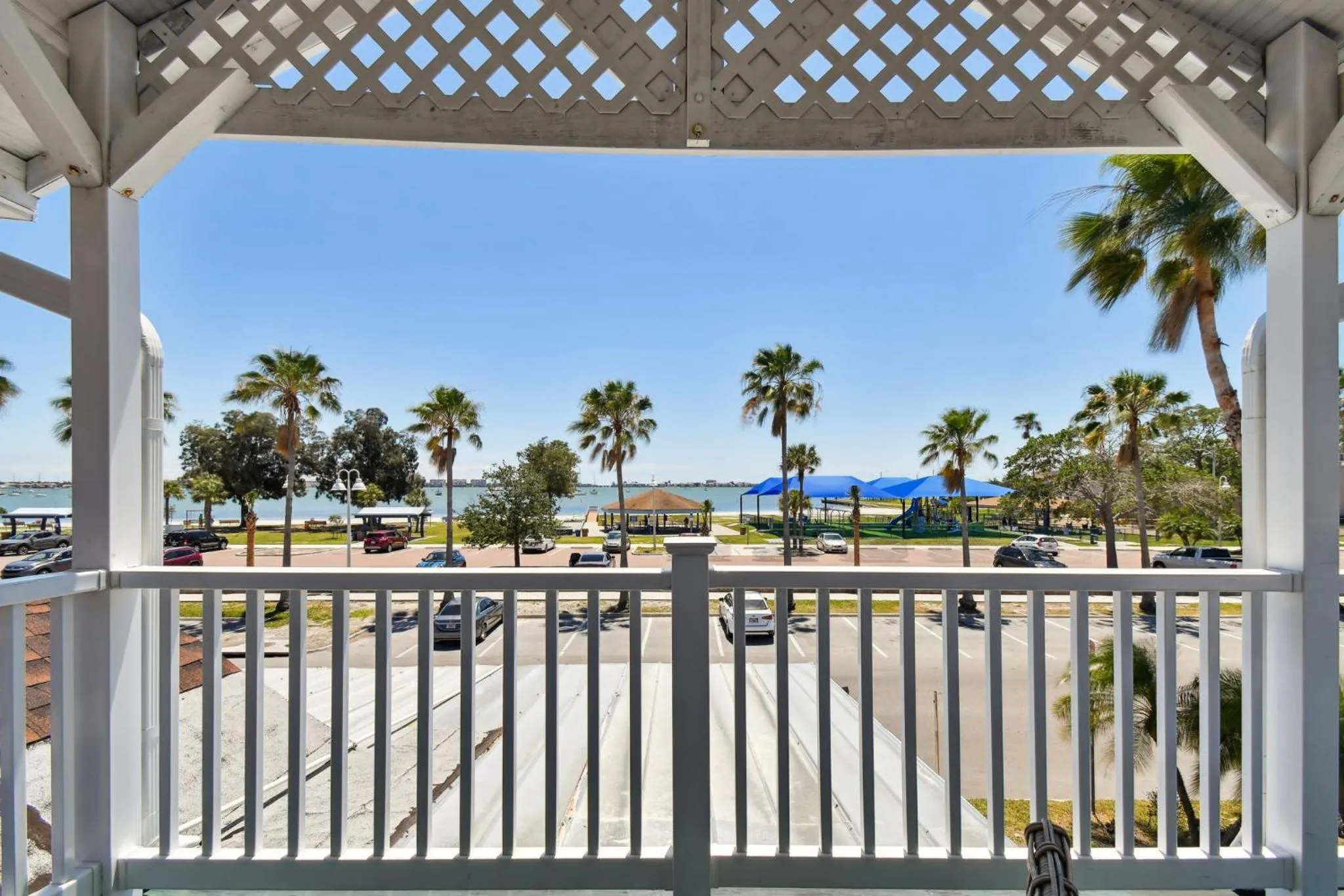 Sea Breeze Manor Inn