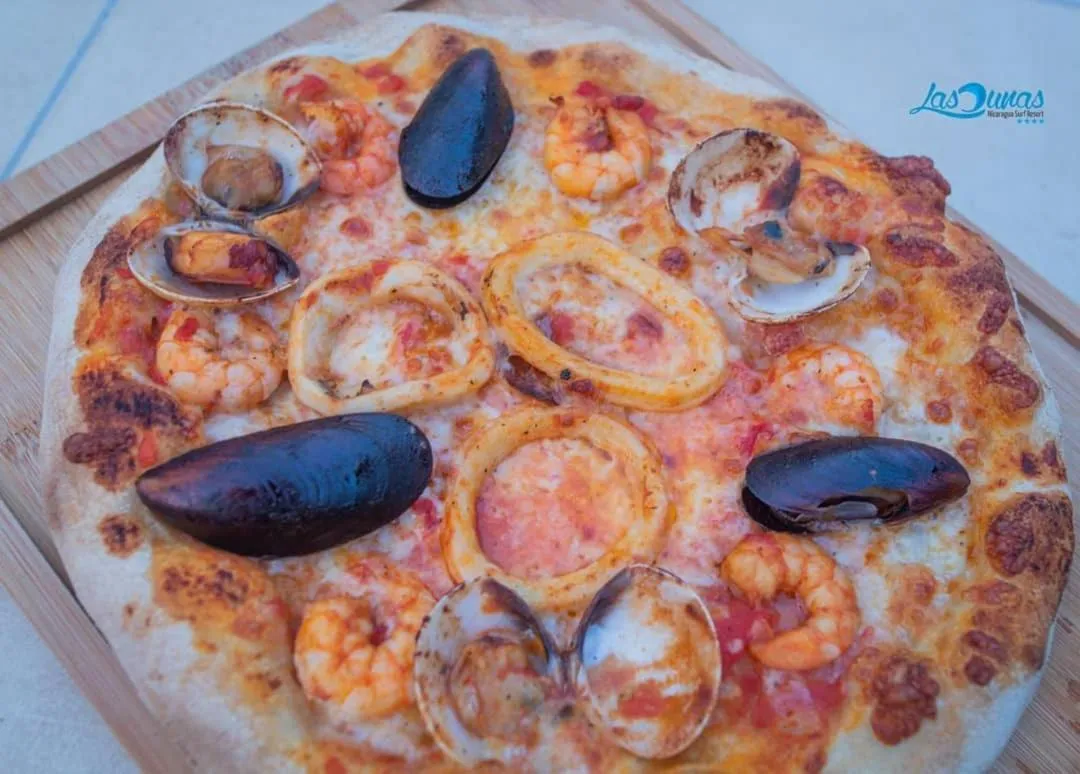 Restaurant/places to eat in Las Dunas Surf Resort