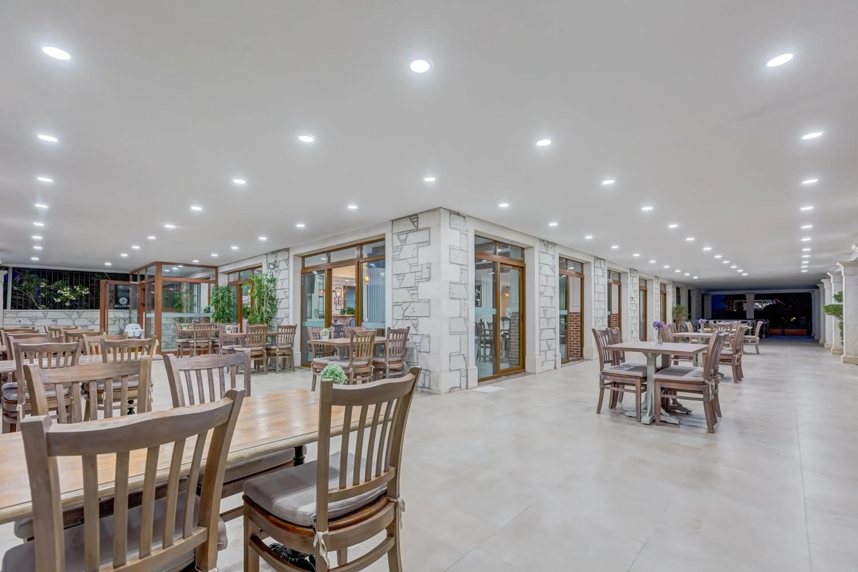 Hanedan Otel Foca Izmir