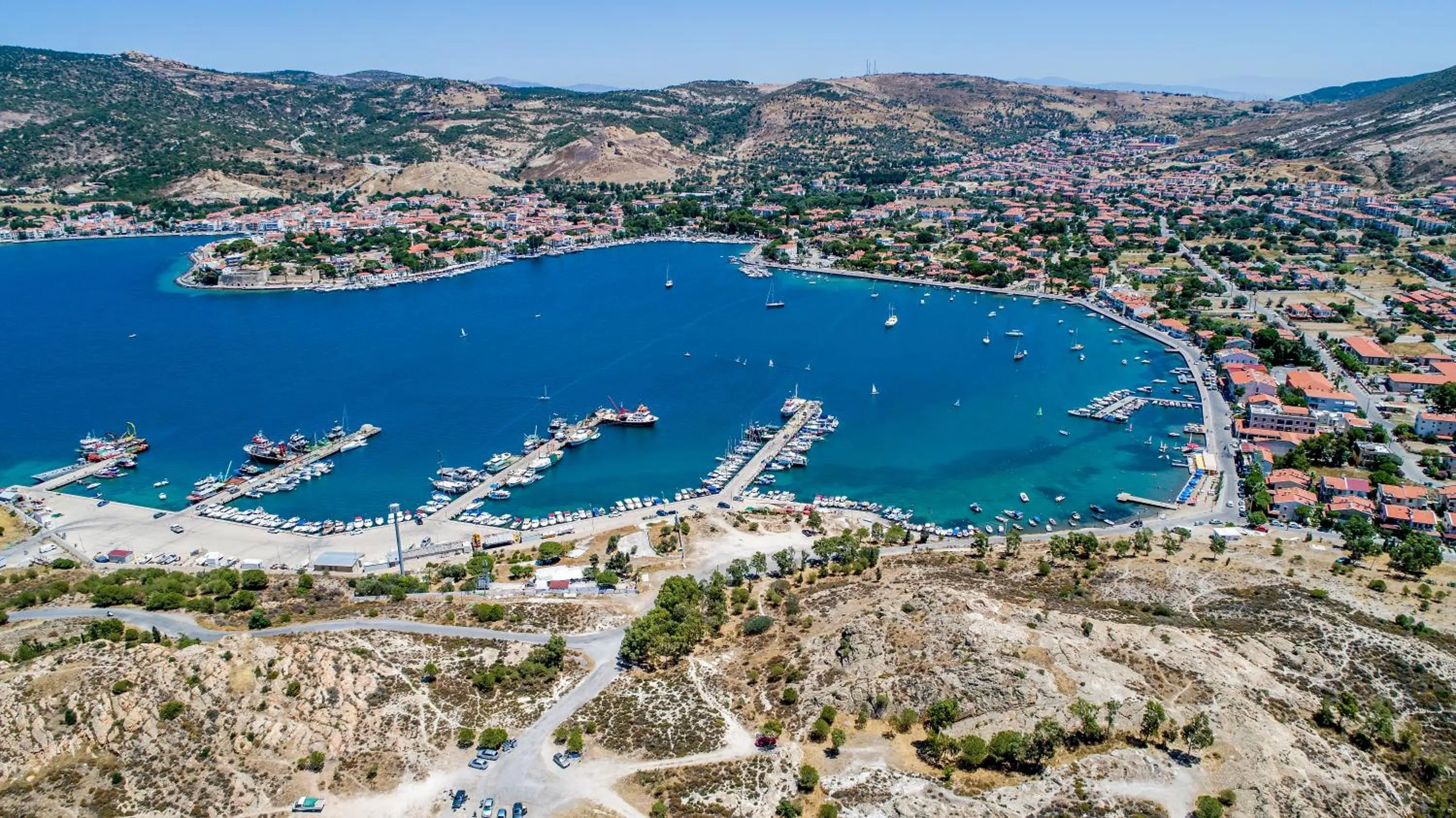 Property building in Hanedan Otel Foca Izmir