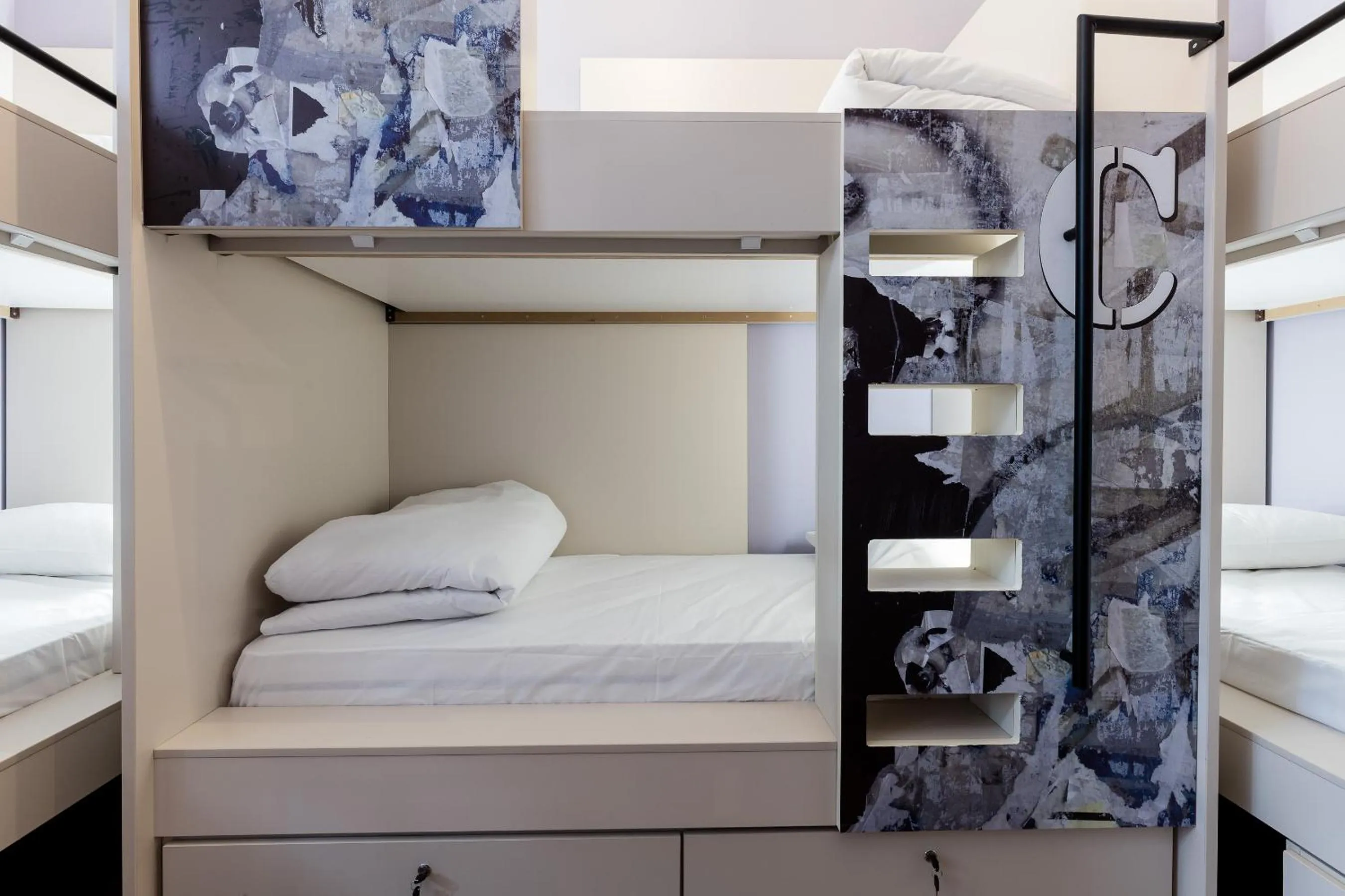 Photo of the whole room, Bed in Nubian Hostel