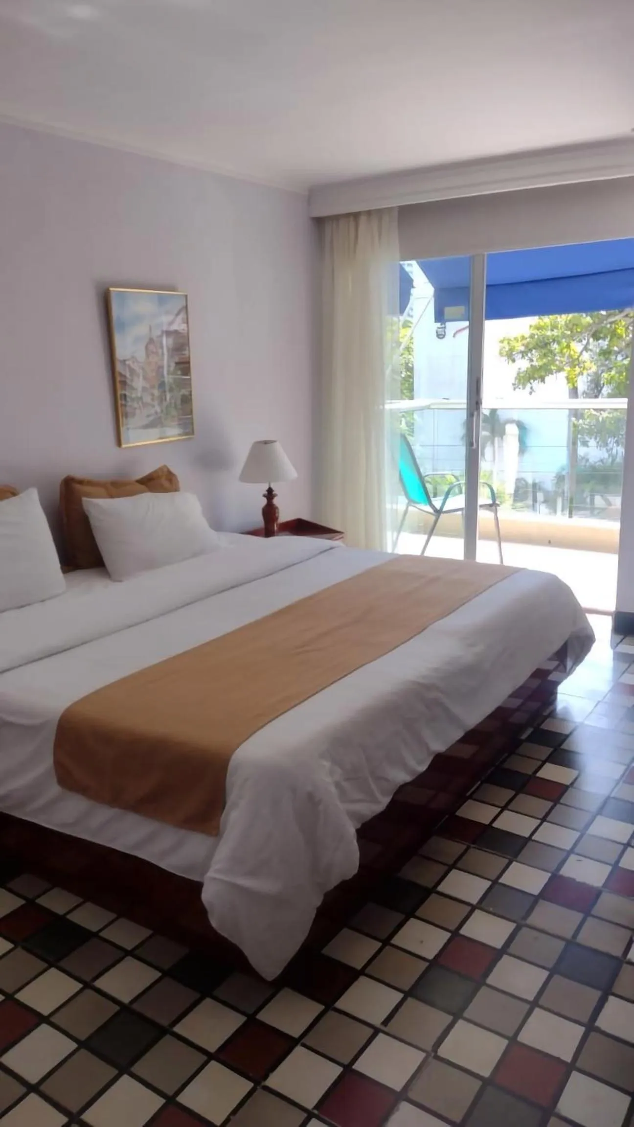 Photo of the whole room, Bed in Hotel Bahia Cartagena