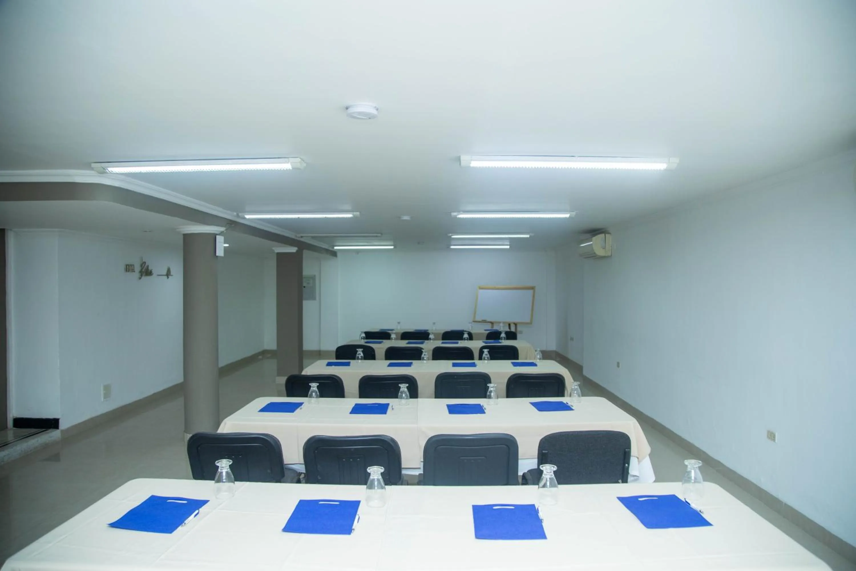 Meeting/conference room in Hotel Bahia Cartagena