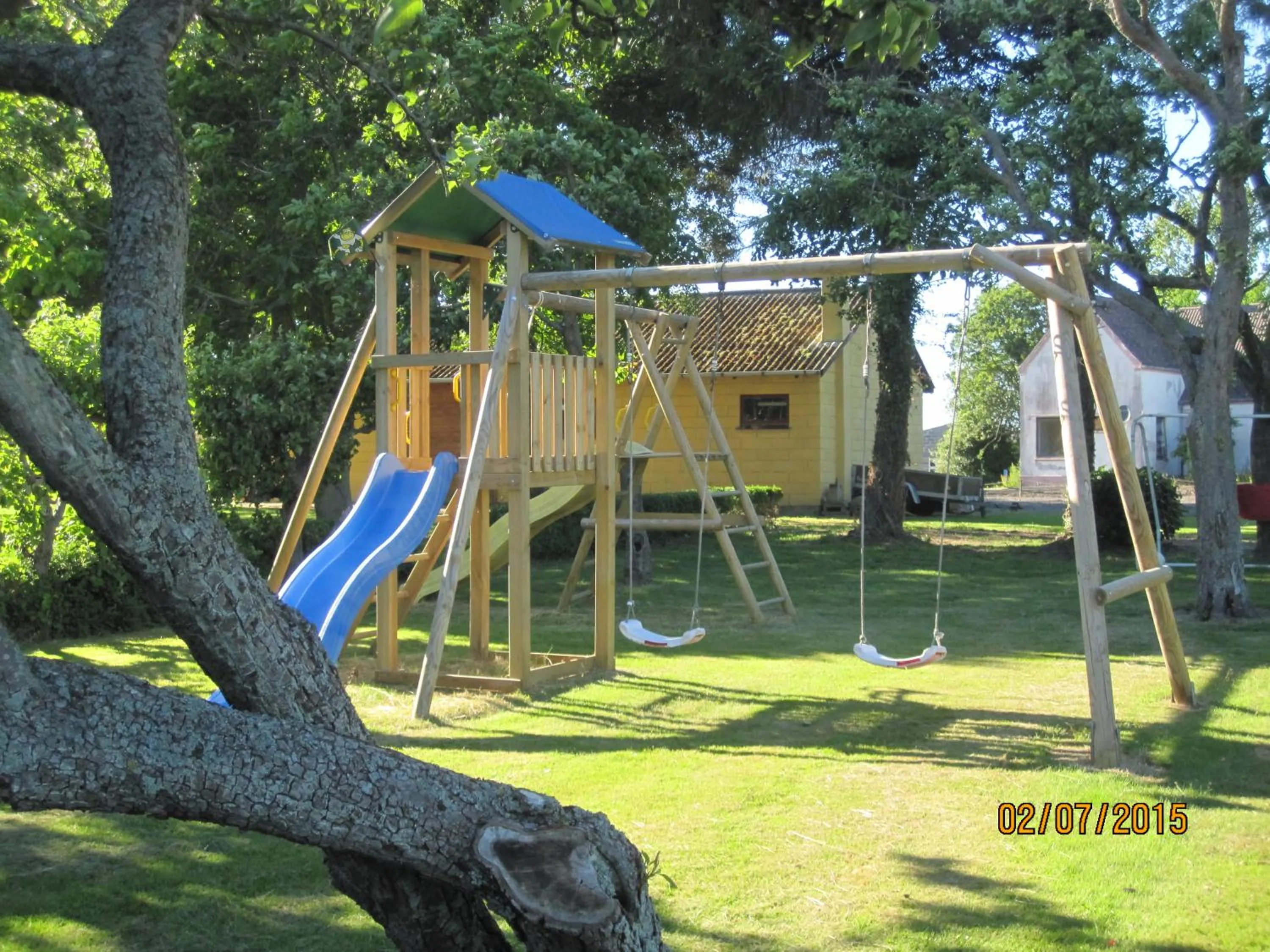 Children play ground in Nygammelsø Bed & Breakfast