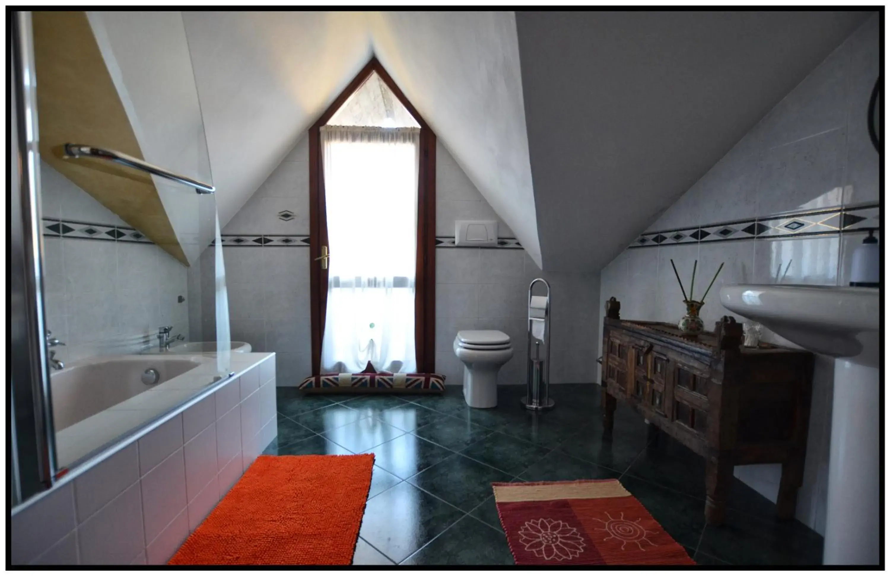 Standard Single Room with Shared Bathroom in WAOBAB - We are one B&B Standard Single Room with Shared Bathroom in WAOBAB - We are one B&B