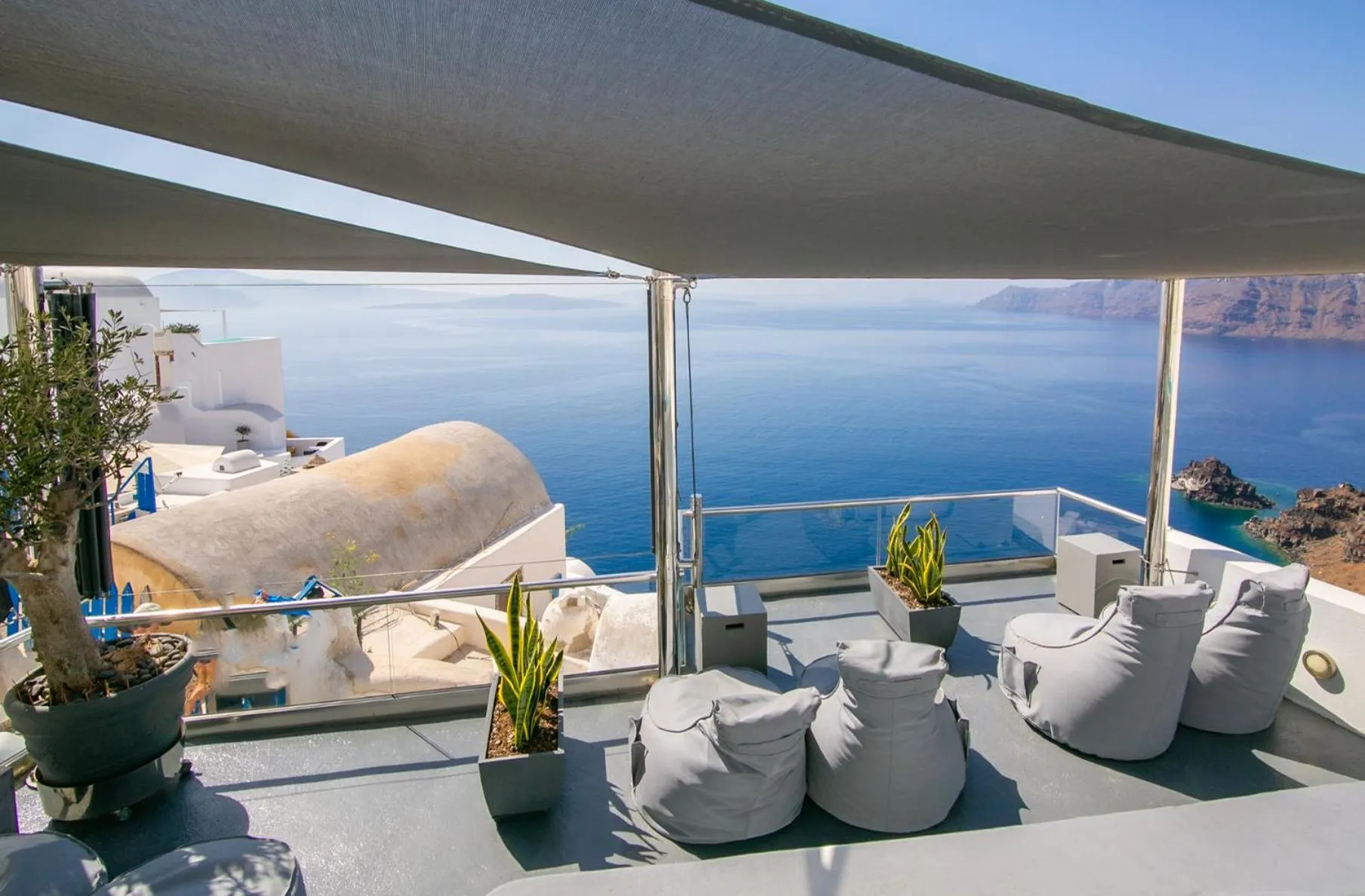 Patio in Theodora Suites