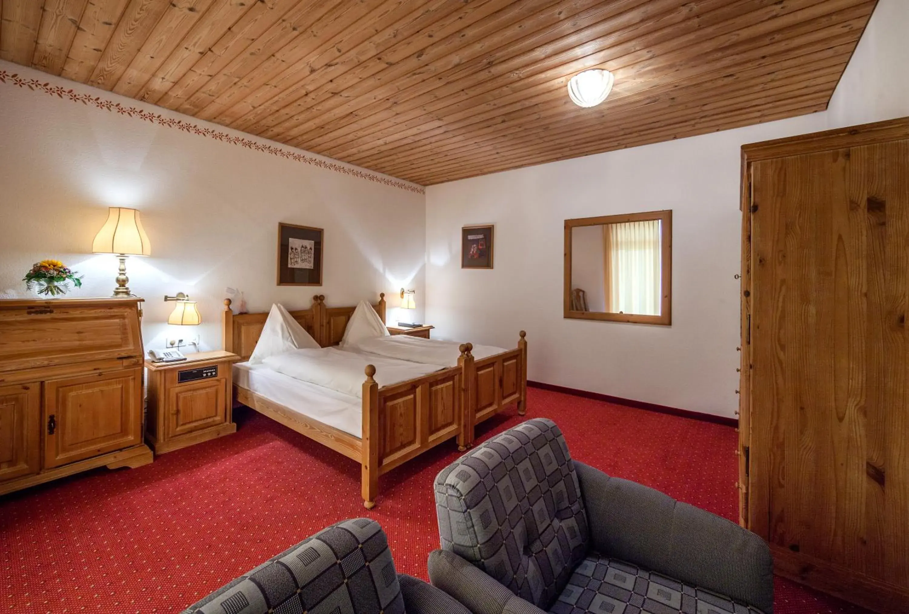 Triple Room in Waldhotel Arosa Triple Room in Waldhotel Arosa