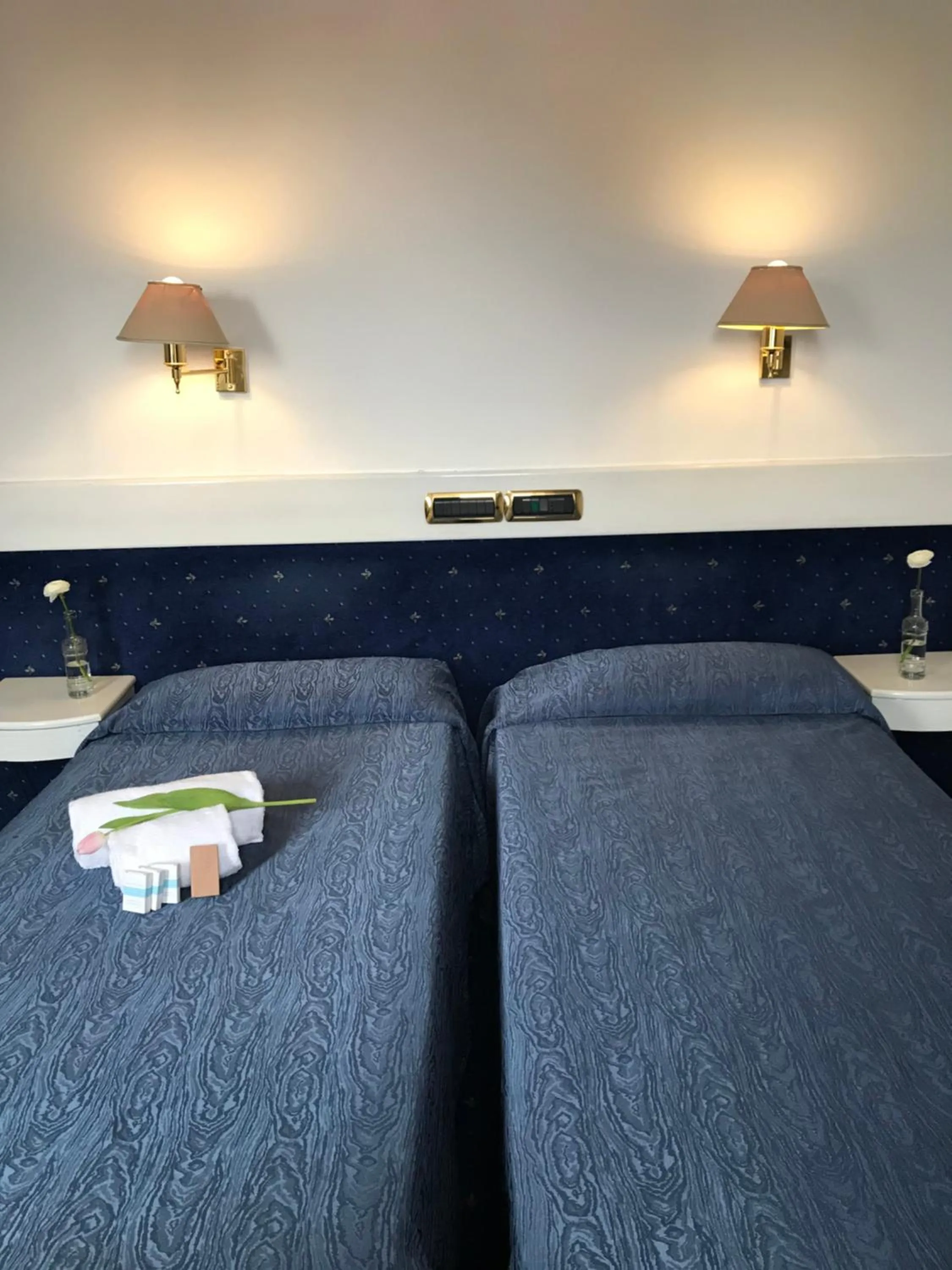 Photo of the whole room in Eurohotel